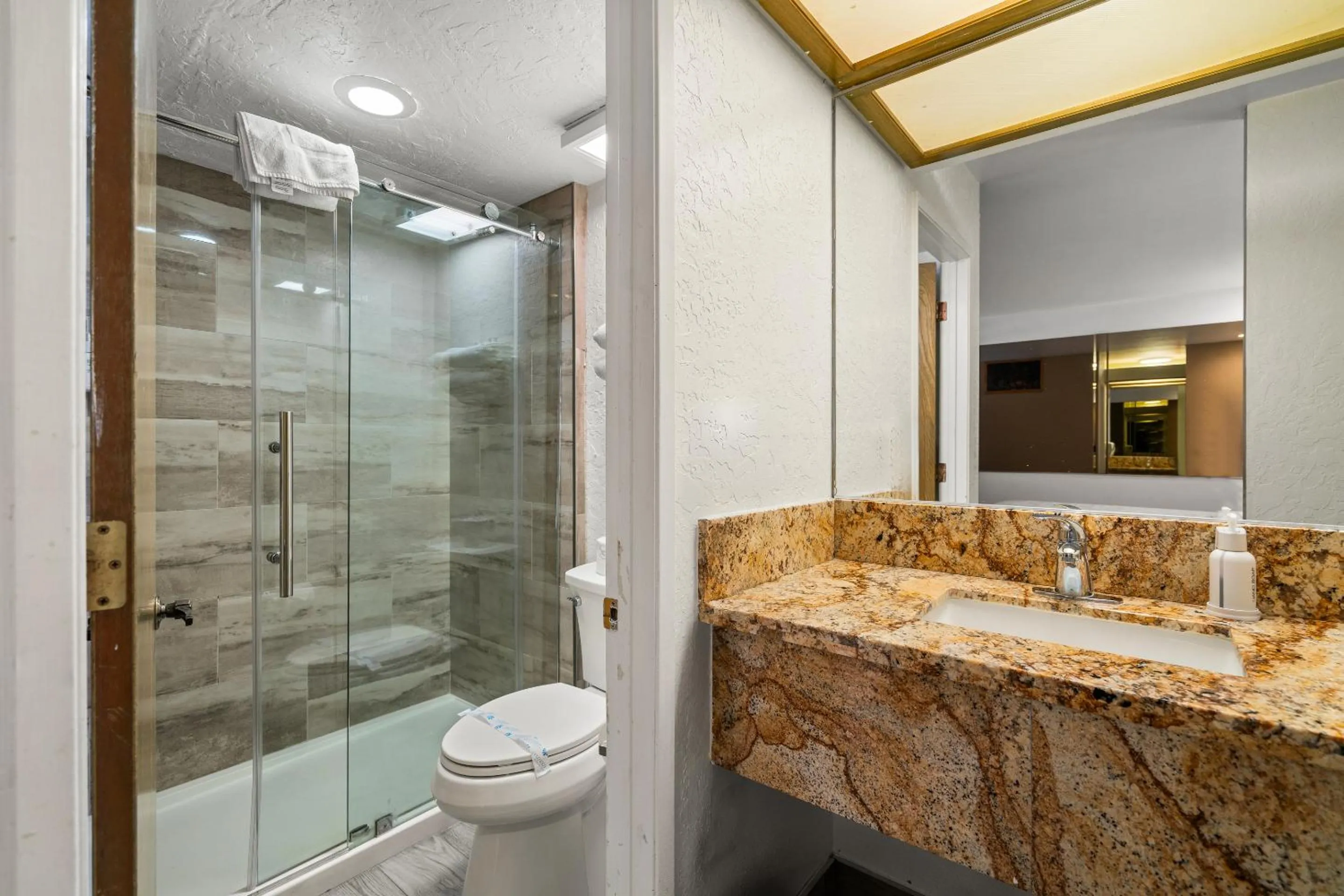 Americas Best Value Inn and Suites -Yucca Valley