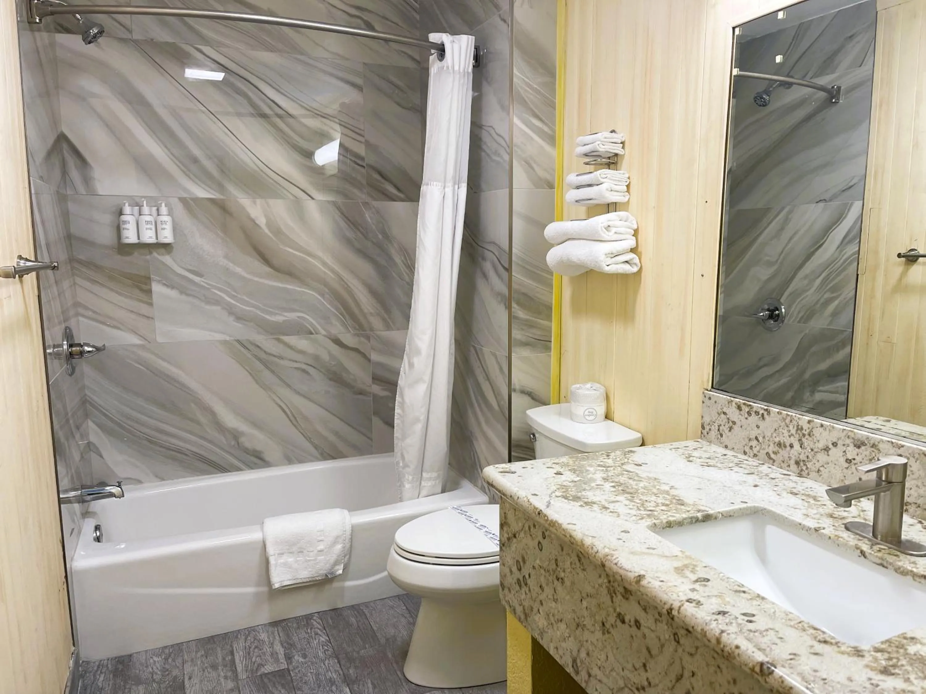 Americas Best Value Inn and Suites -Yucca Valley