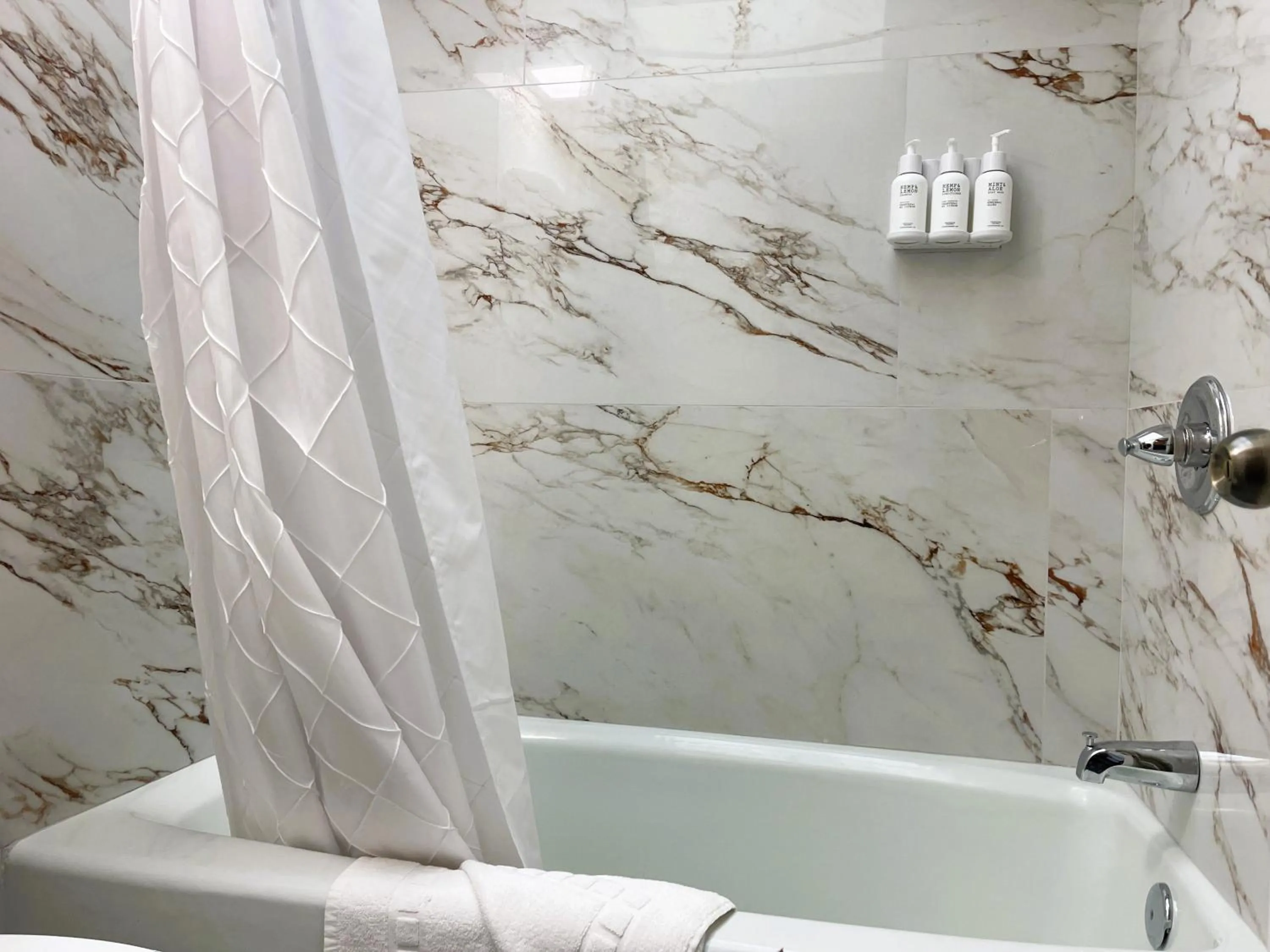 Americas Best Value Inn and Suites -Yucca Valley