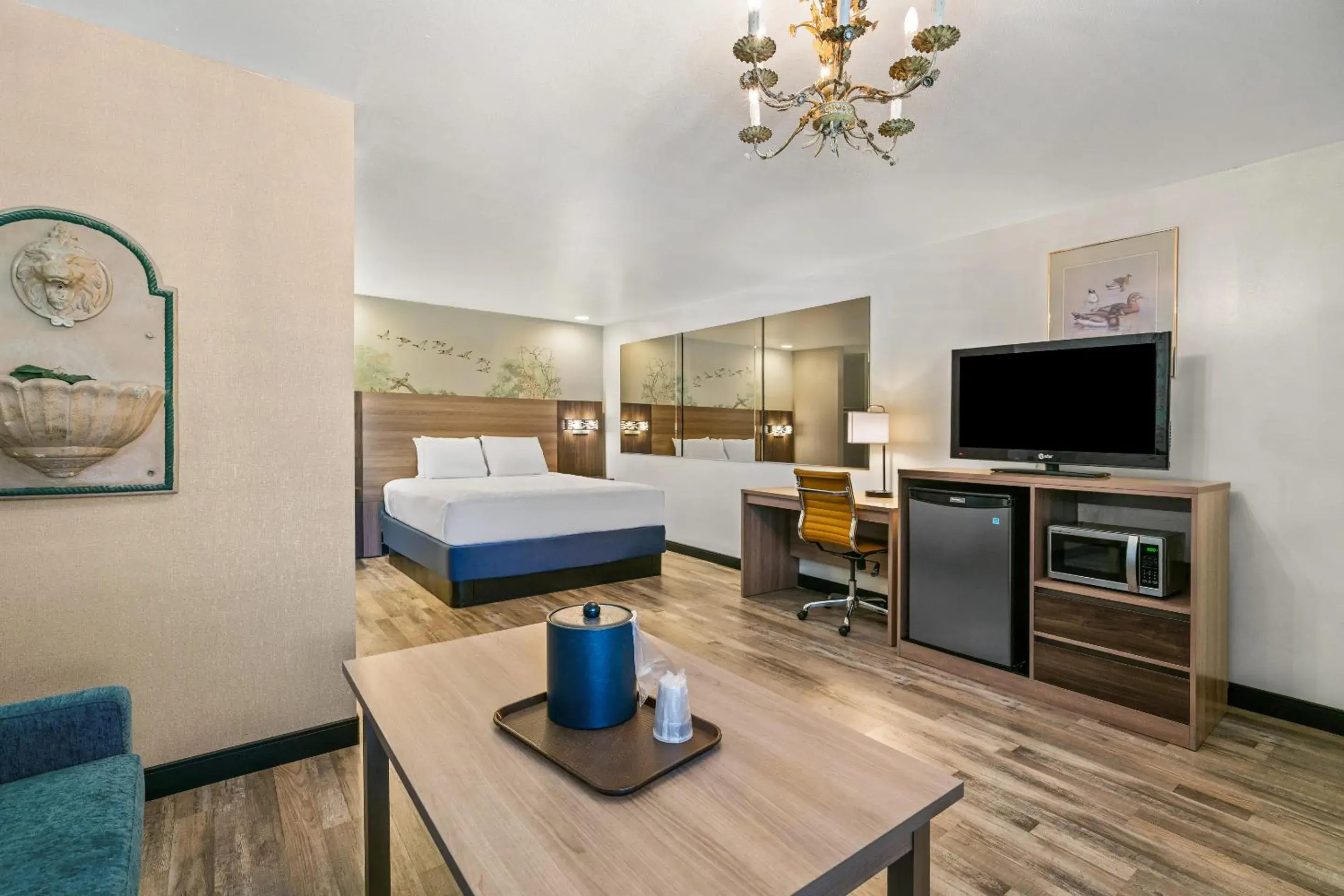 Bed in Americas Best Value Inn and Suites -Yucca Valley Bed in Americas Best Value Inn and Suites -Yucca Valley