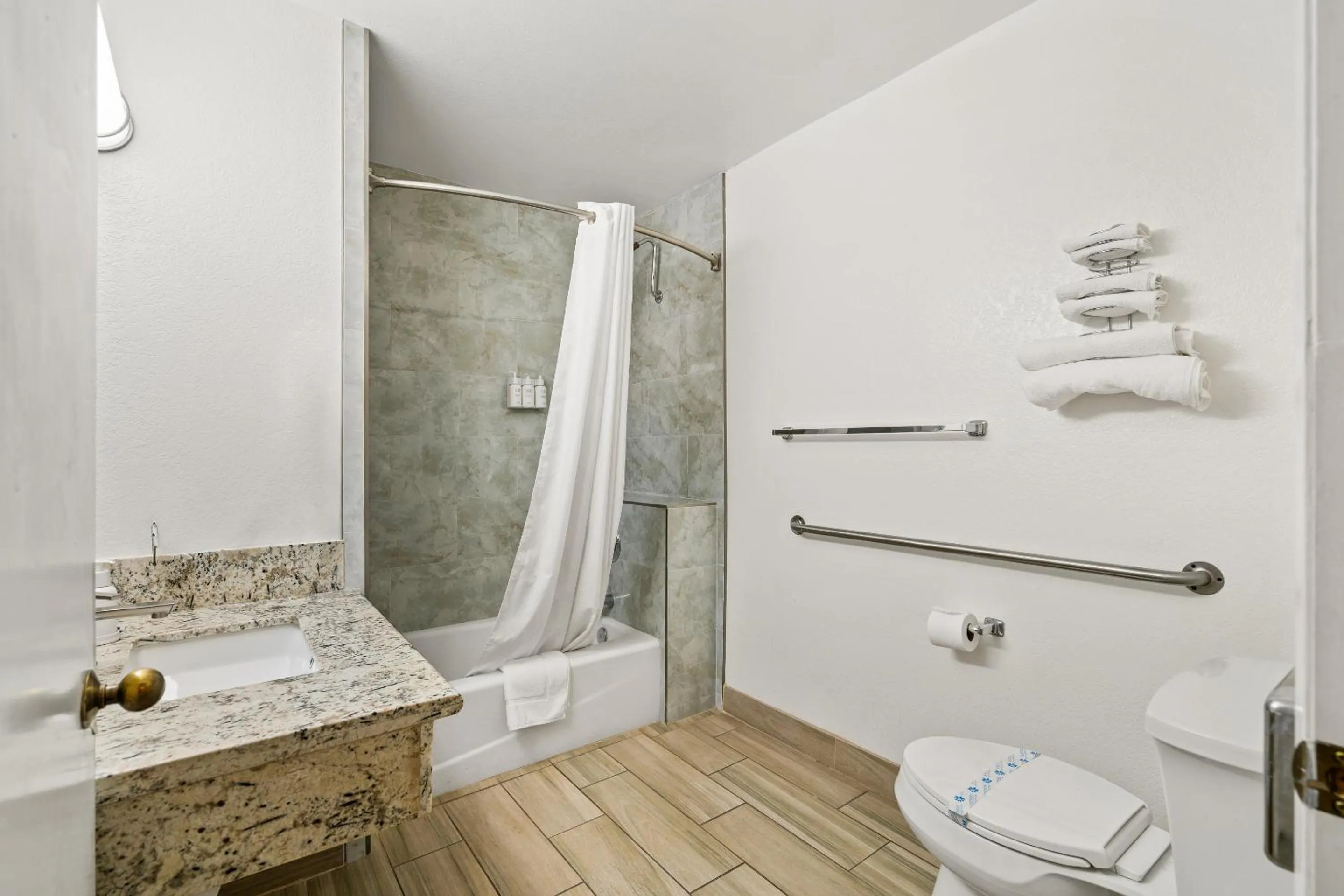 Americas Best Value Inn and Suites -Yucca Valley