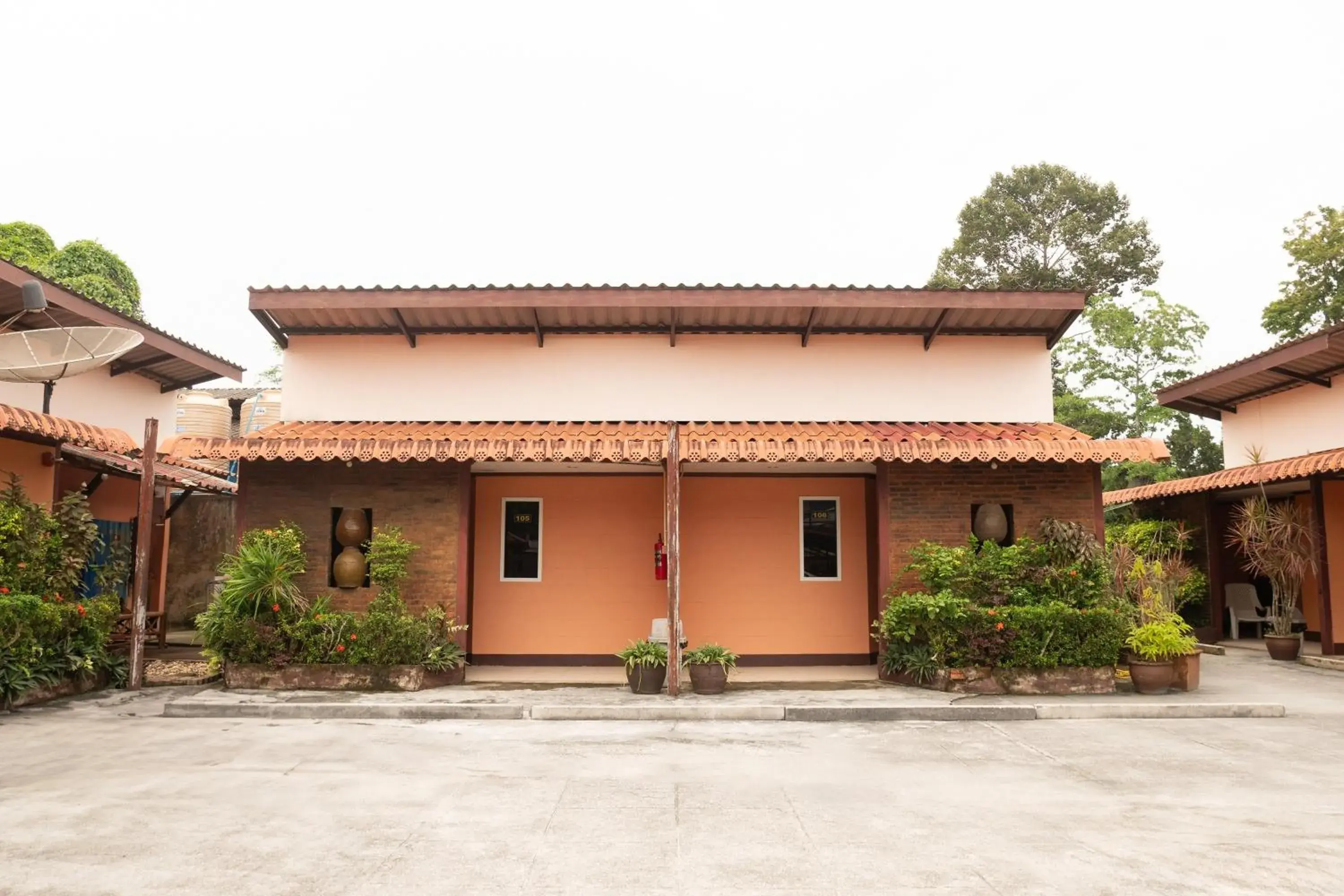 Property building in M.P Resort Property building in M.P Resort