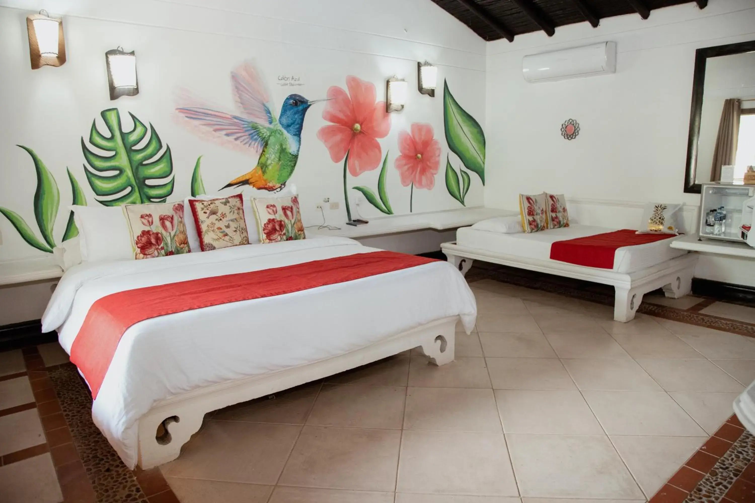 Deluxe Family Room in Hotel Portón del Sol Deluxe Family Room in Hotel Portón del Sol