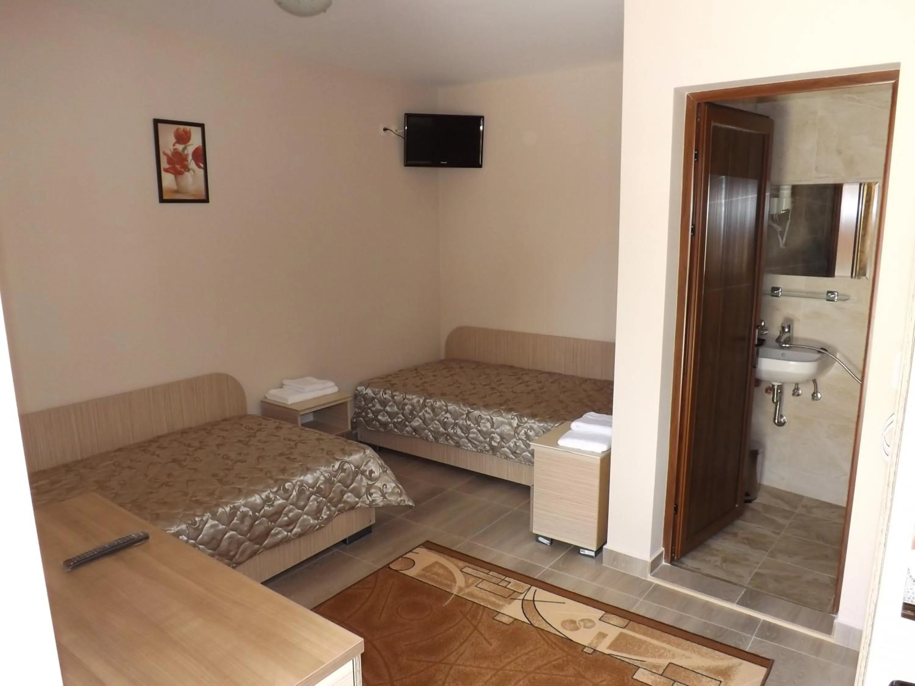 Photo of the whole room in Hotel Fantasy