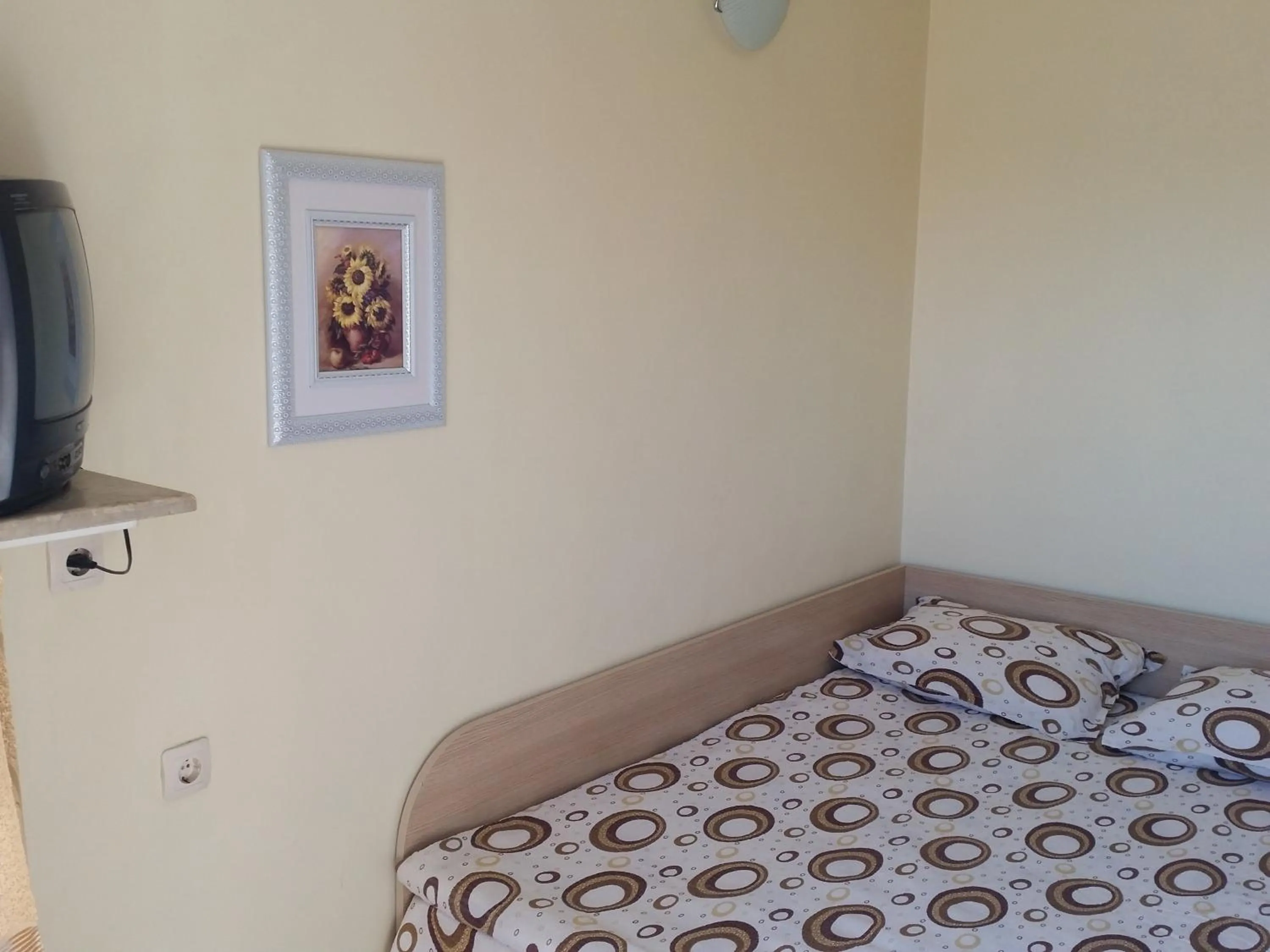 Photo of the whole room, Bed in Hotel Fantasy