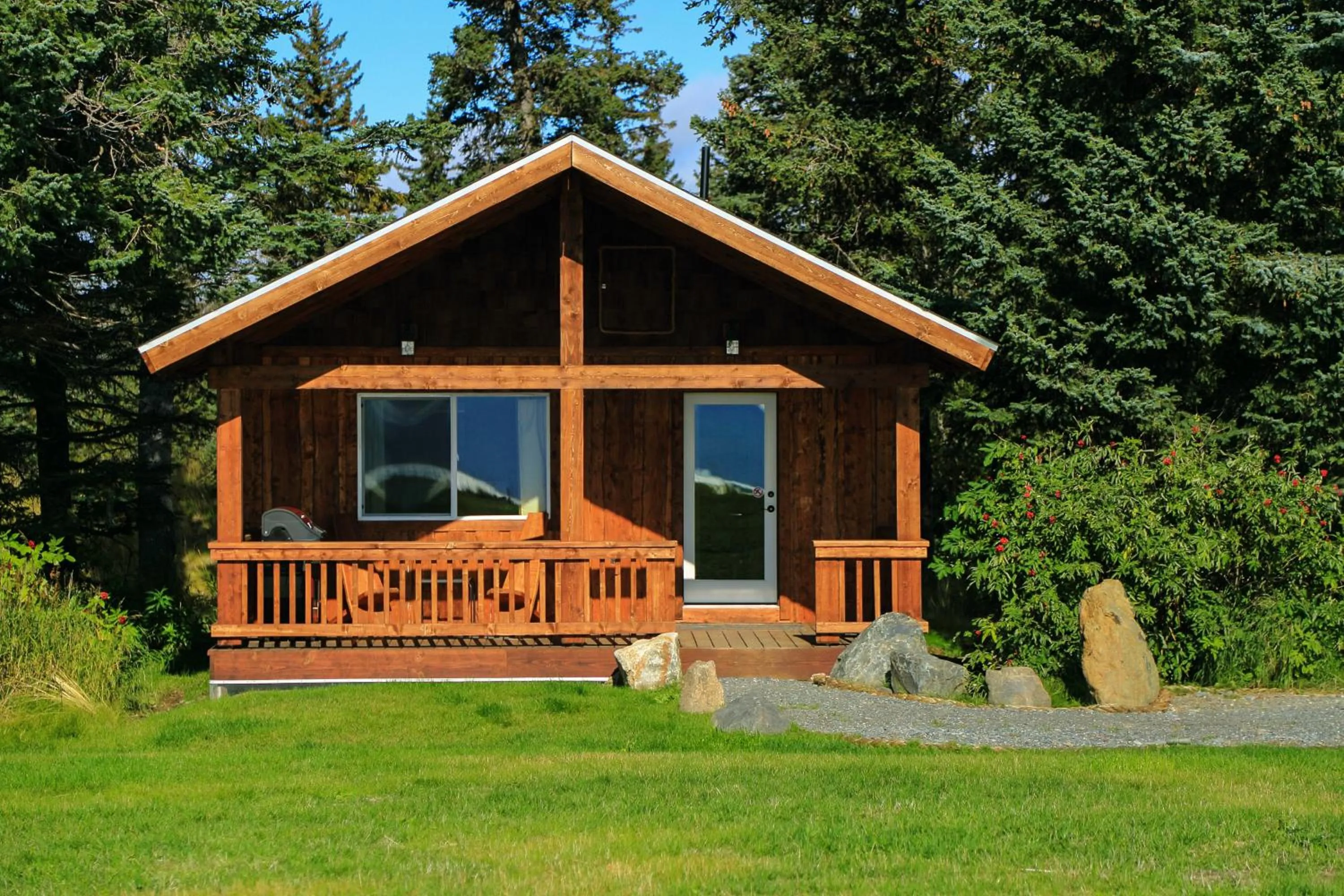Facade/entrance in Kenai Peninsula Suites