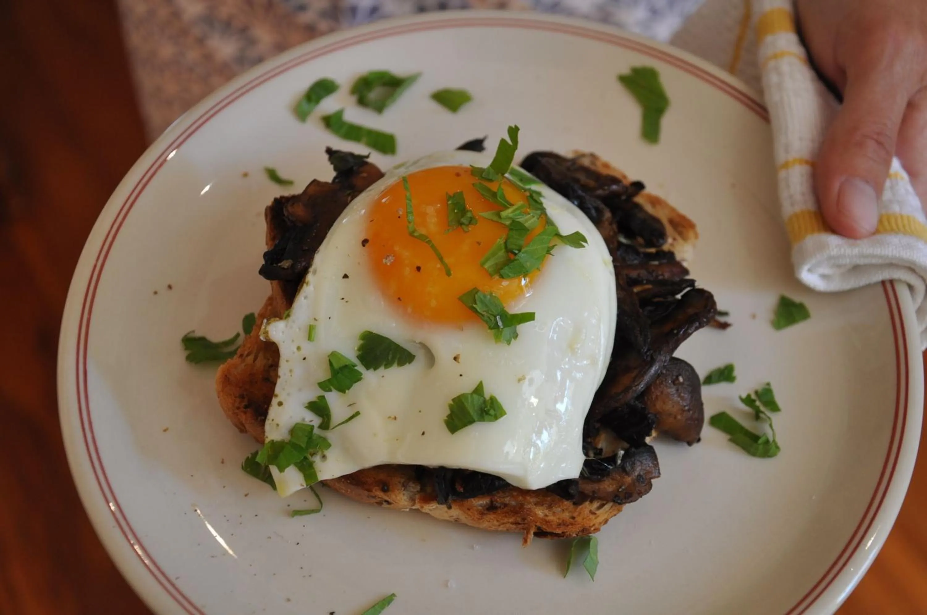 Breakfast in Hosking House