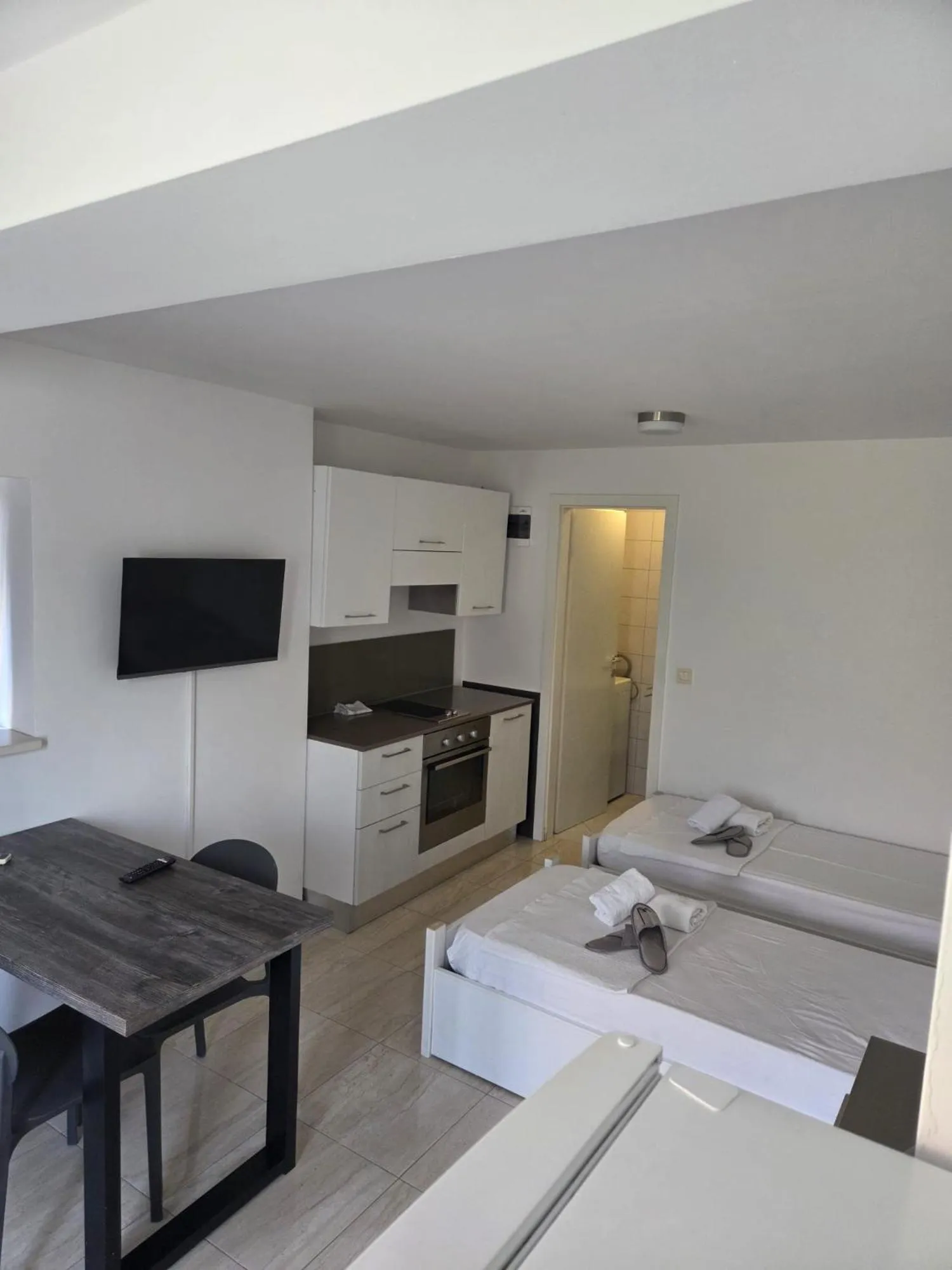 Bed in Kristal Paris Resort