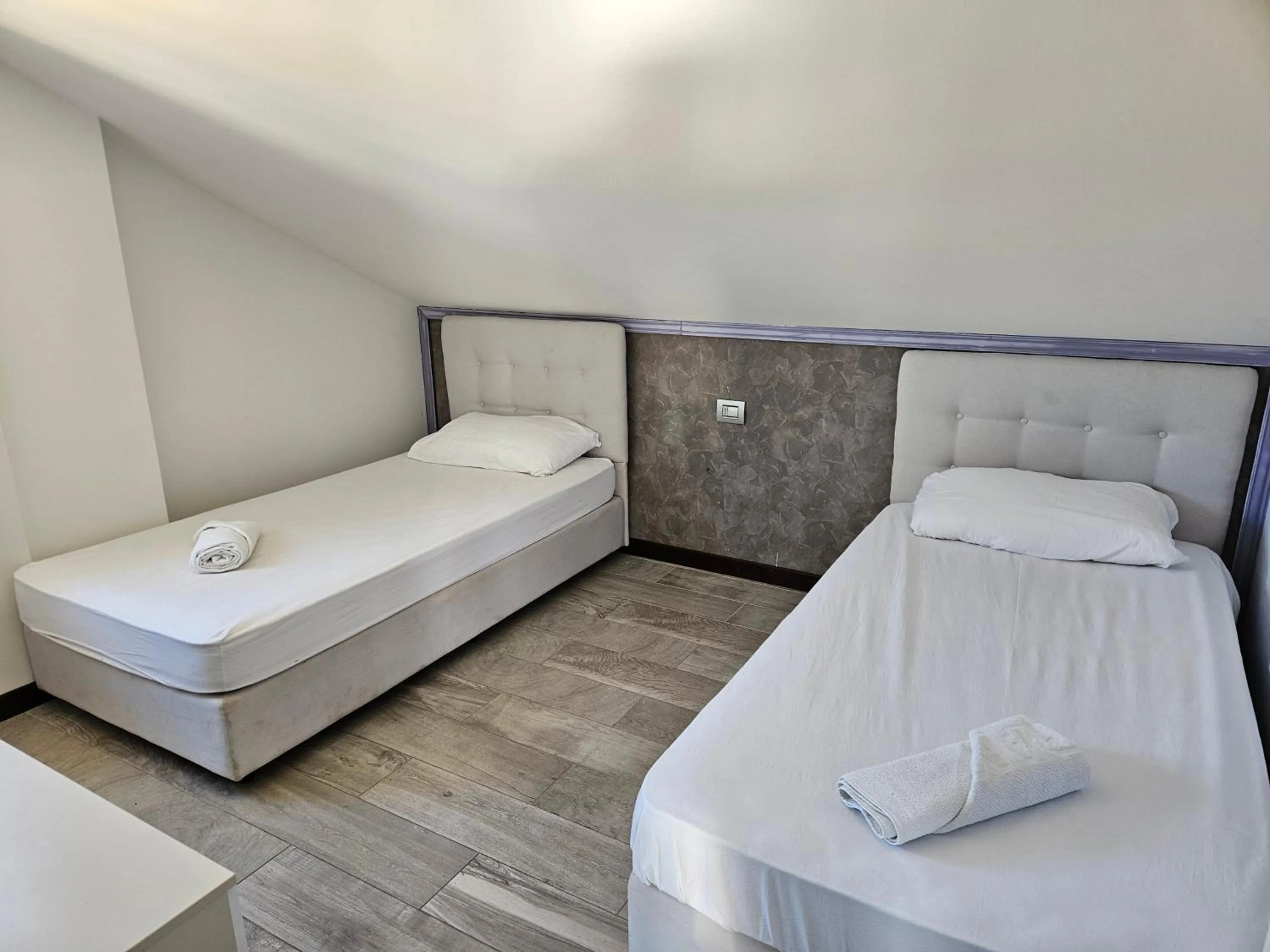 Bed in Kristal Paris Resort