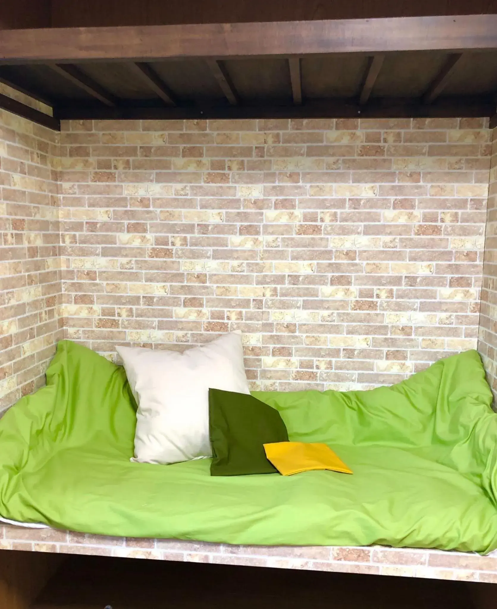 Decorative detail, Bed in Sakura Komachi Decorative detail, Bed in Sakura Komachi