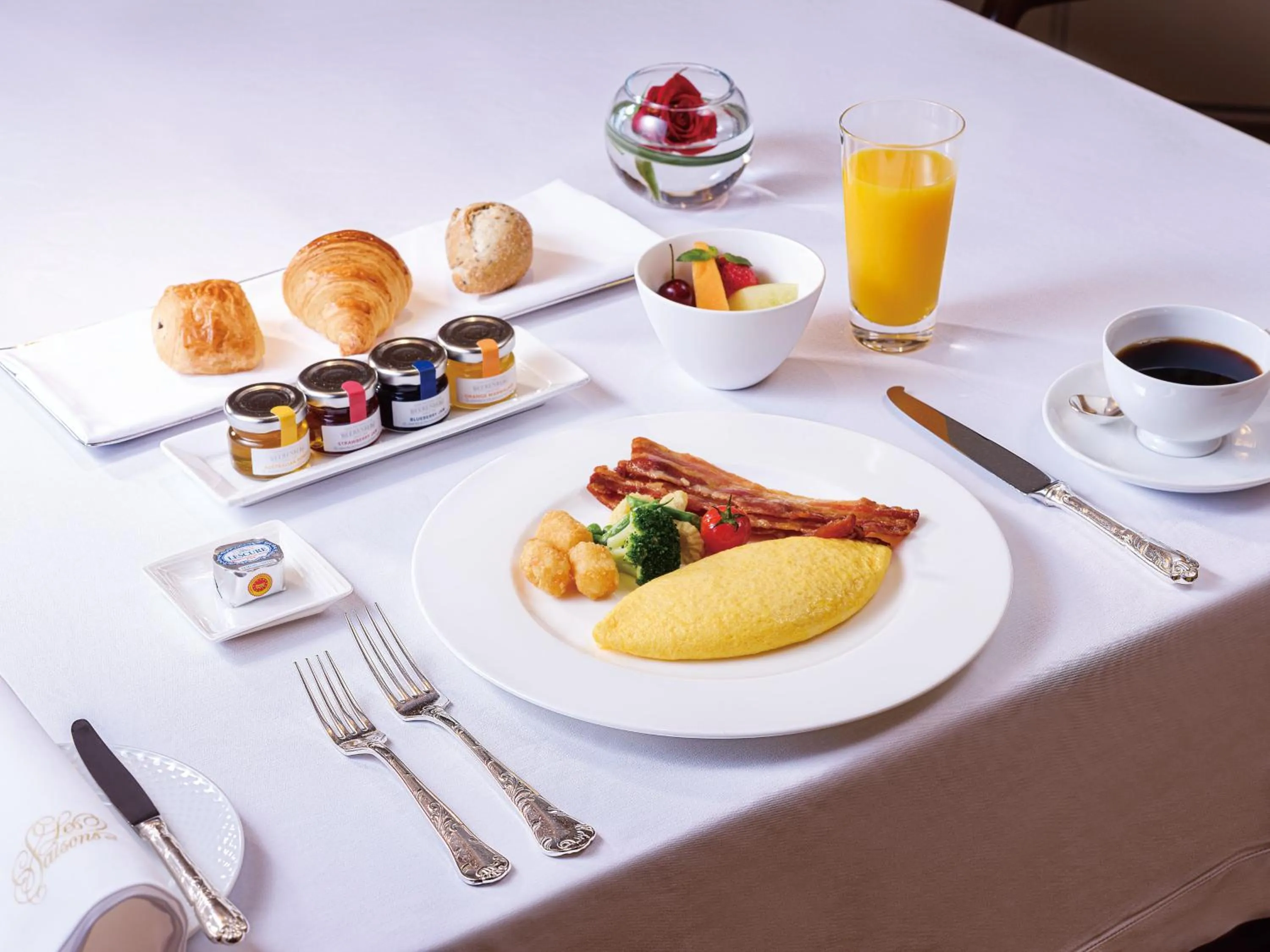 Restaurant/places to eat in Imperial Hotel Tokyo