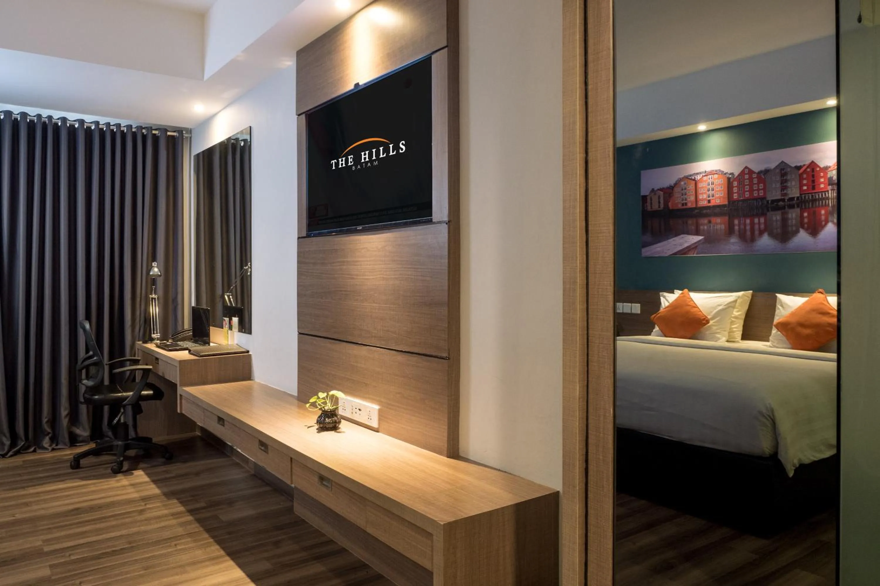 hair dresser, Bed in The Hills Batam