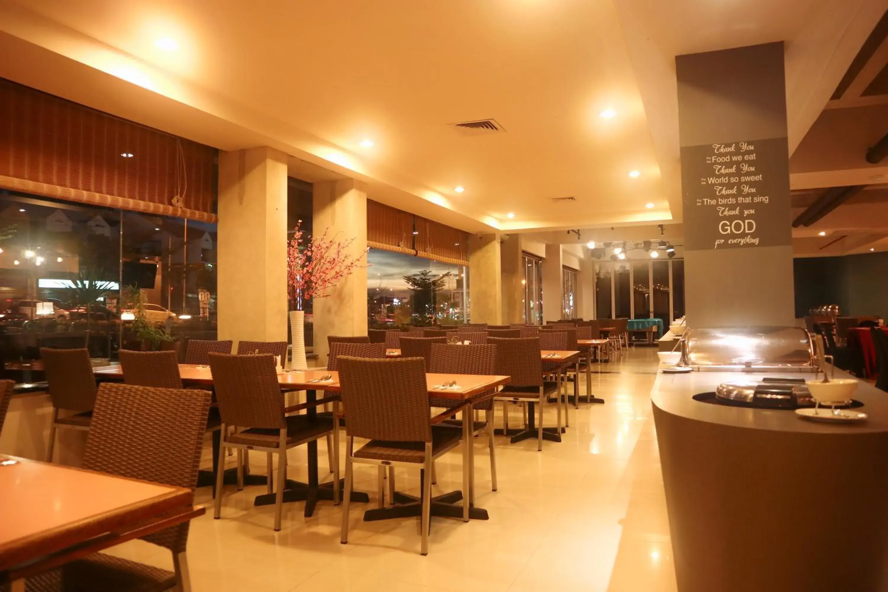 Restaurant/places to eat in The Hills Batam Restaurant/places to eat in The Hills Batam