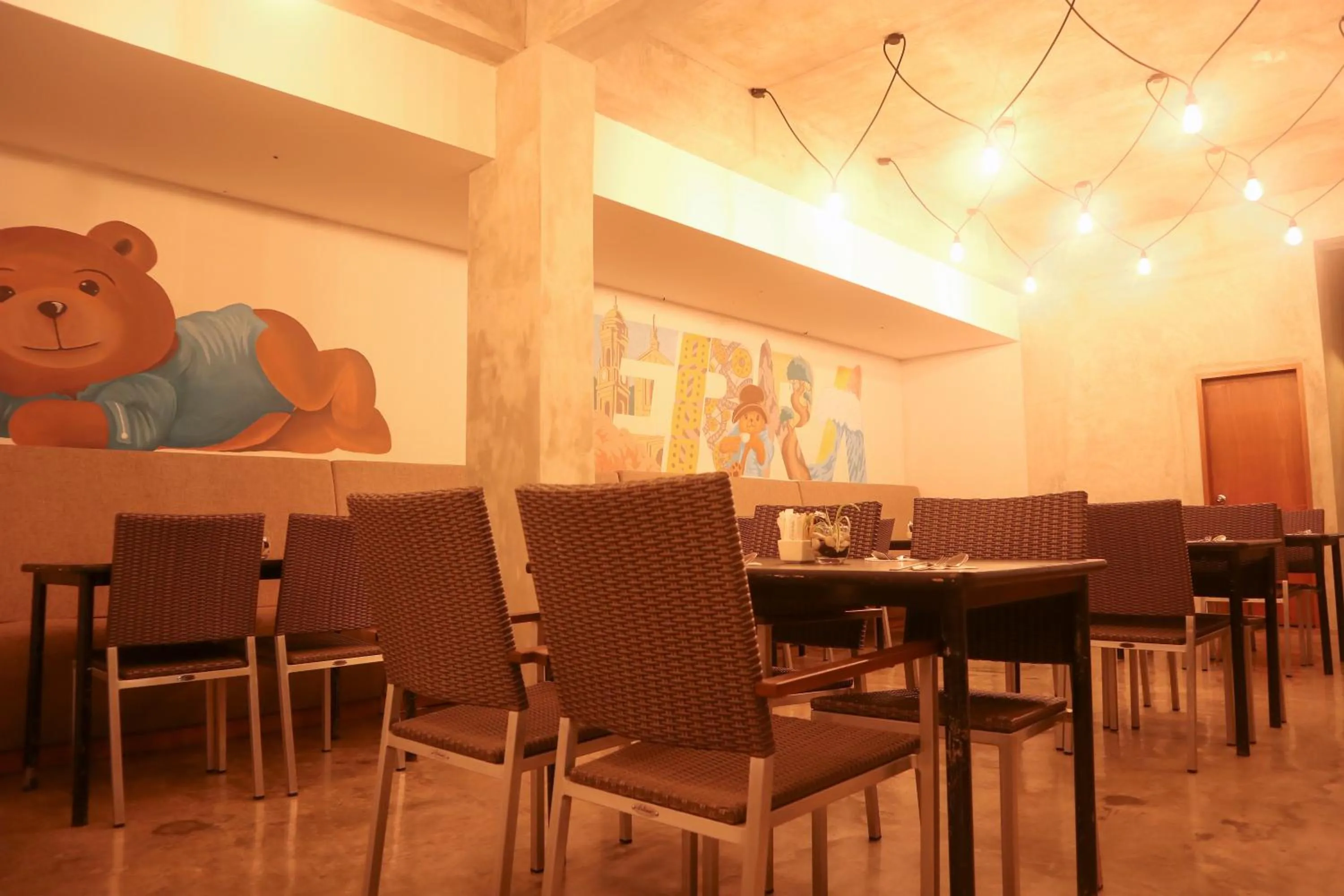 Restaurant/places to eat in The Hills Batam