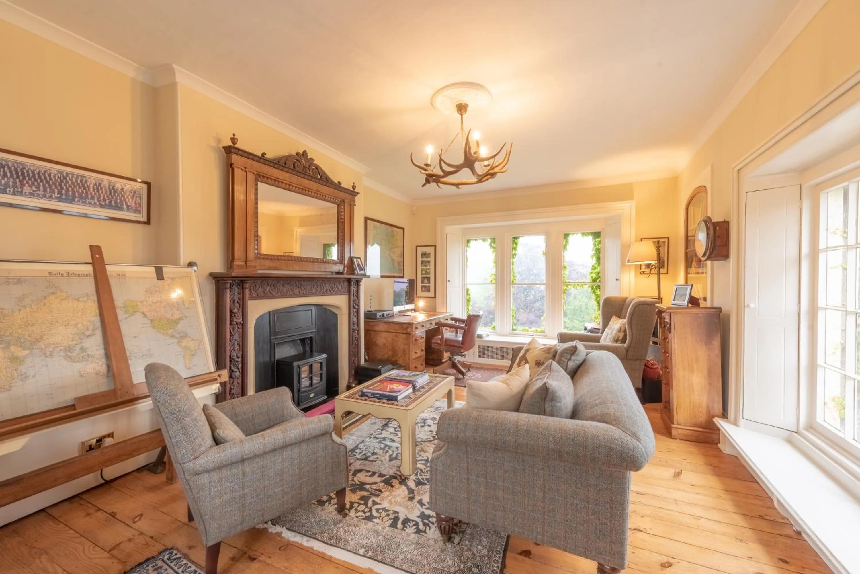 Living room in Florence Nightingale Suites at Lea Hurst