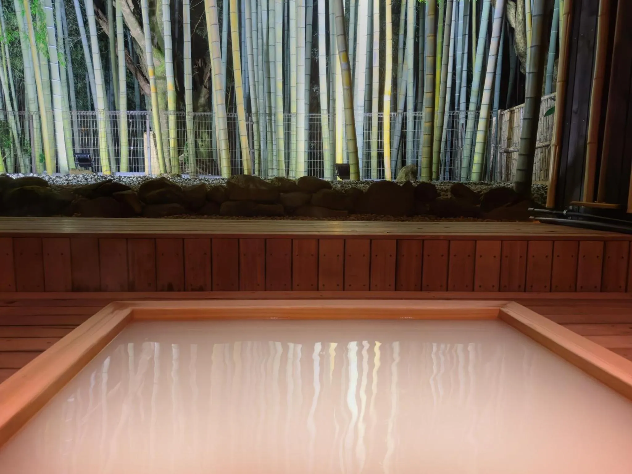 Open Air Bath in Mount View Hakone