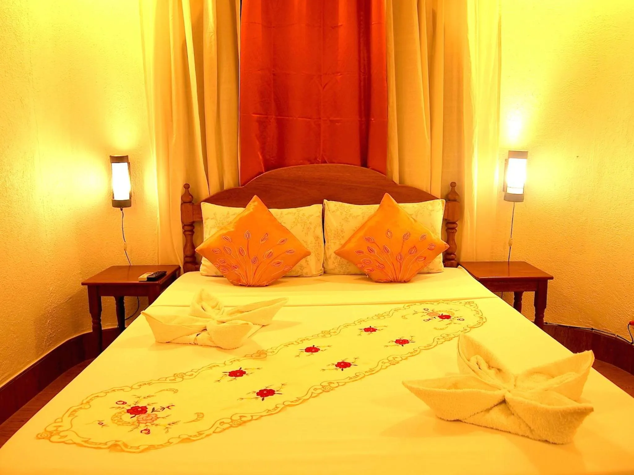 Bed in Floral Villarosa