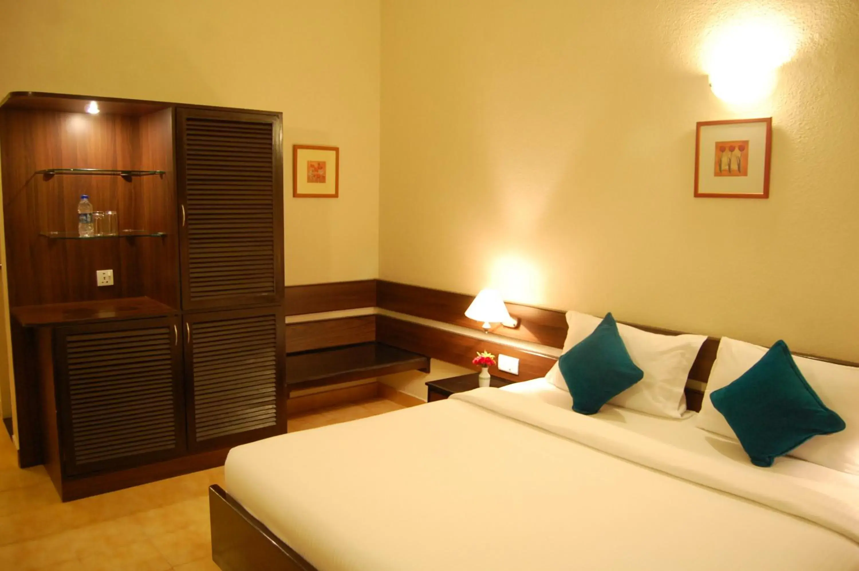 Photo of the whole room, Bed in Green Pastures - A Hill Country Resort Photo of the whole room, Bed in Green Pastures - A Hill Country Resort