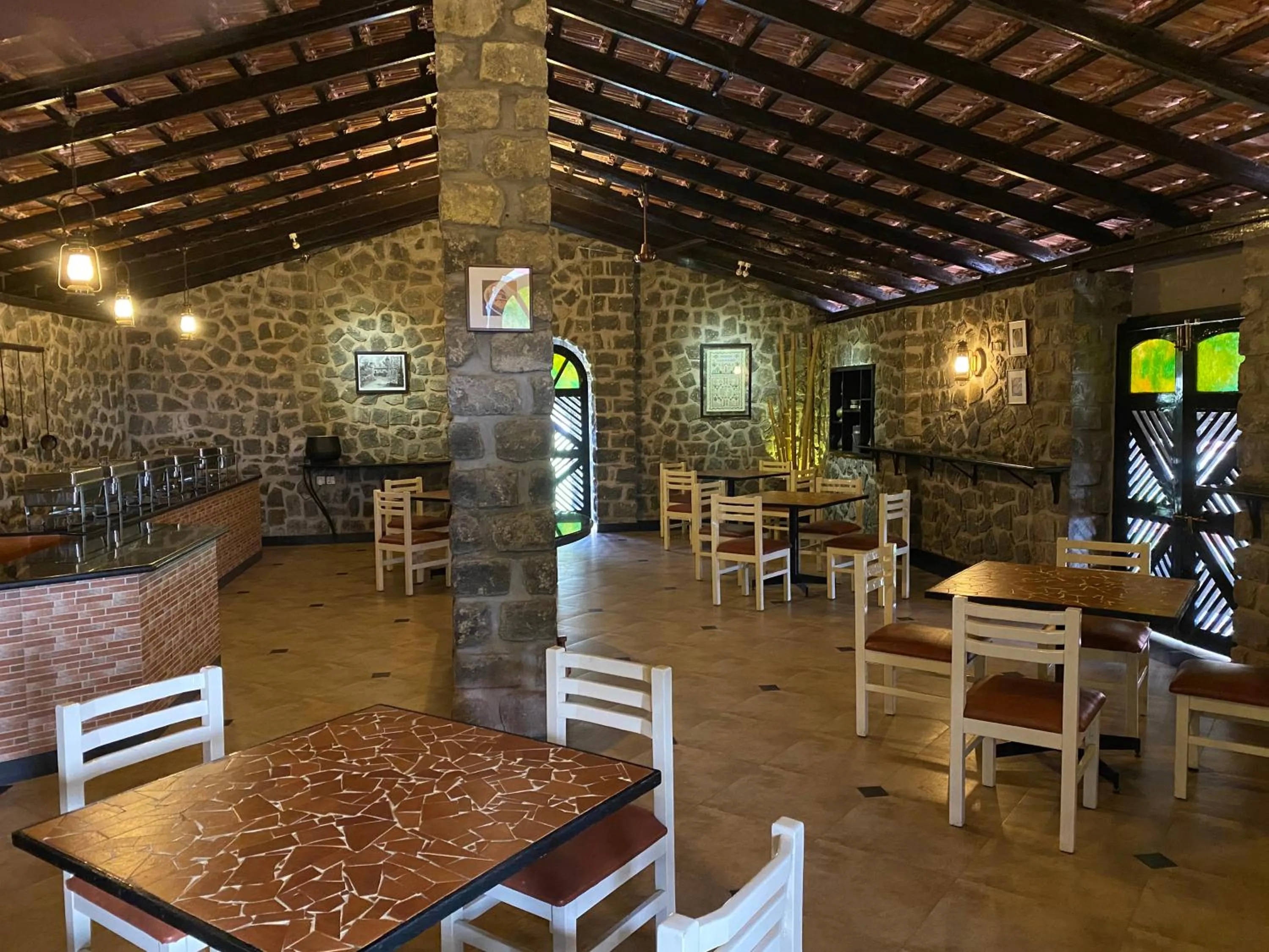 Restaurant/places to eat in Green Pastures - A Hill Country Resort