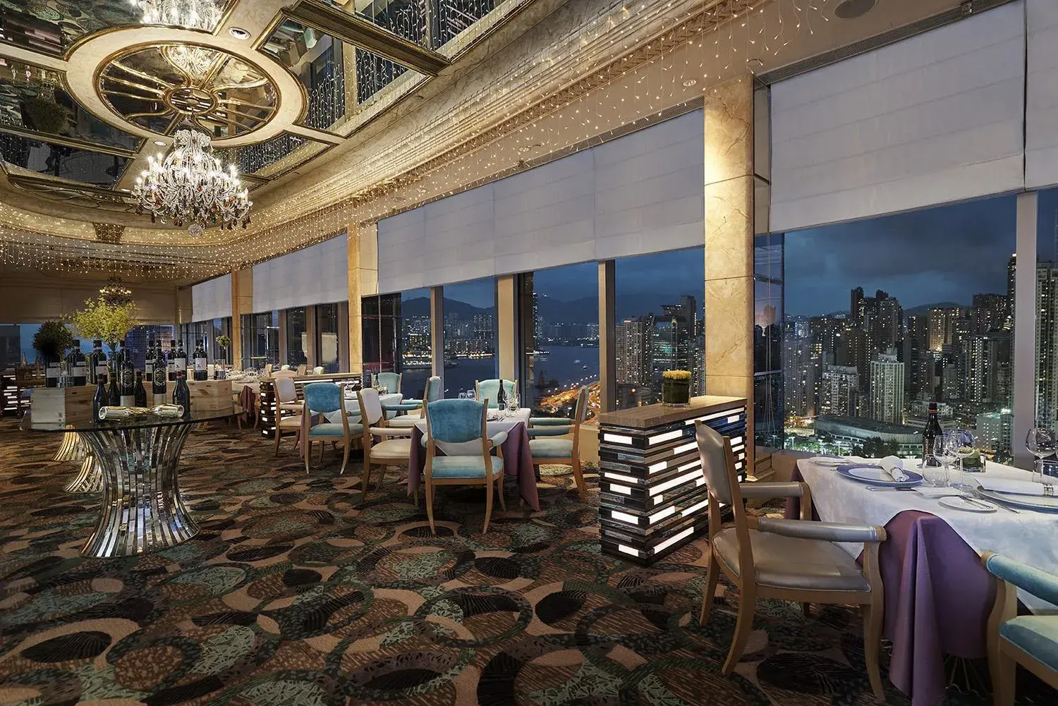 Restaurant/places to eat in Regal Hongkong Hotel Restaurant/places to eat in Regal Hongkong Hotel
