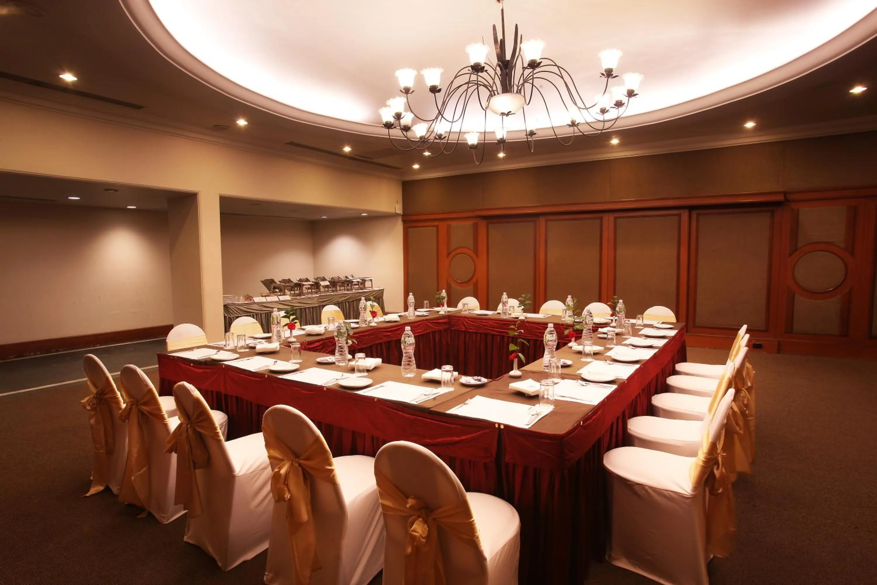 Hotel Express Residency-Jamnagar