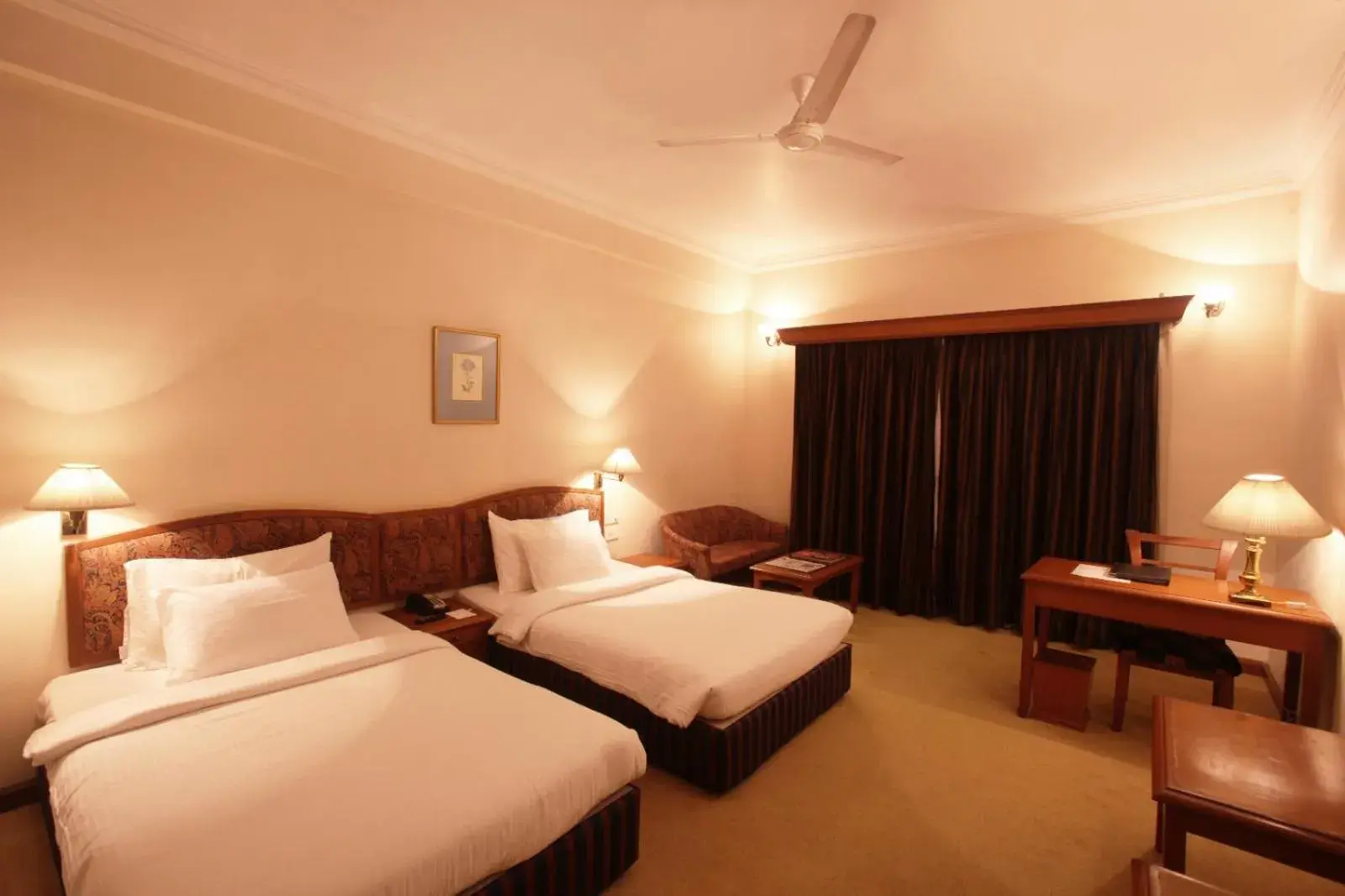 Bed in Hotel Express Residency-Jamnagar Bed in Hotel Express Residency-Jamnagar
