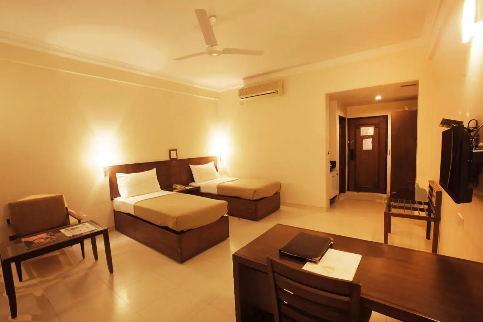 Bed in Hotel Express Residency-Jamnagar Bed in Hotel Express Residency-Jamnagar