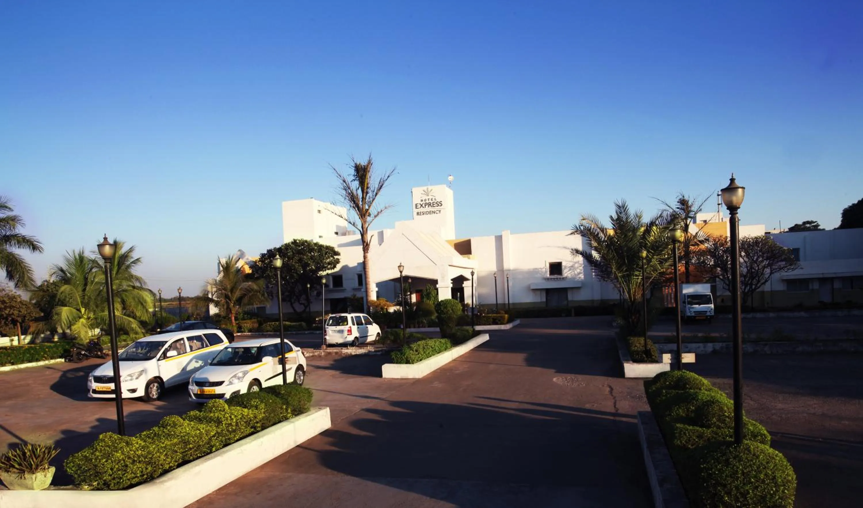 Hotel Express Residency-Jamnagar