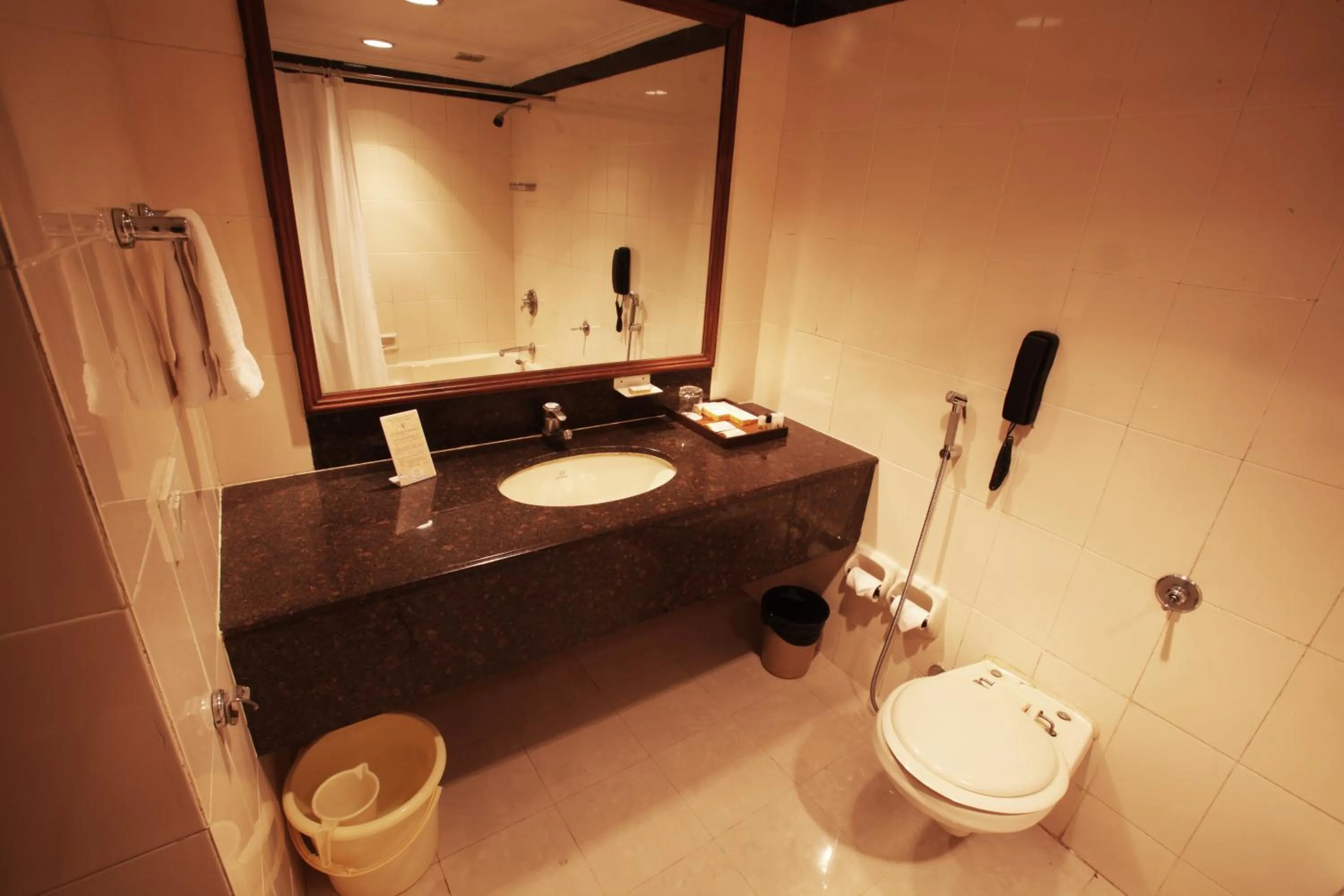 Hotel Express Residency-Jamnagar