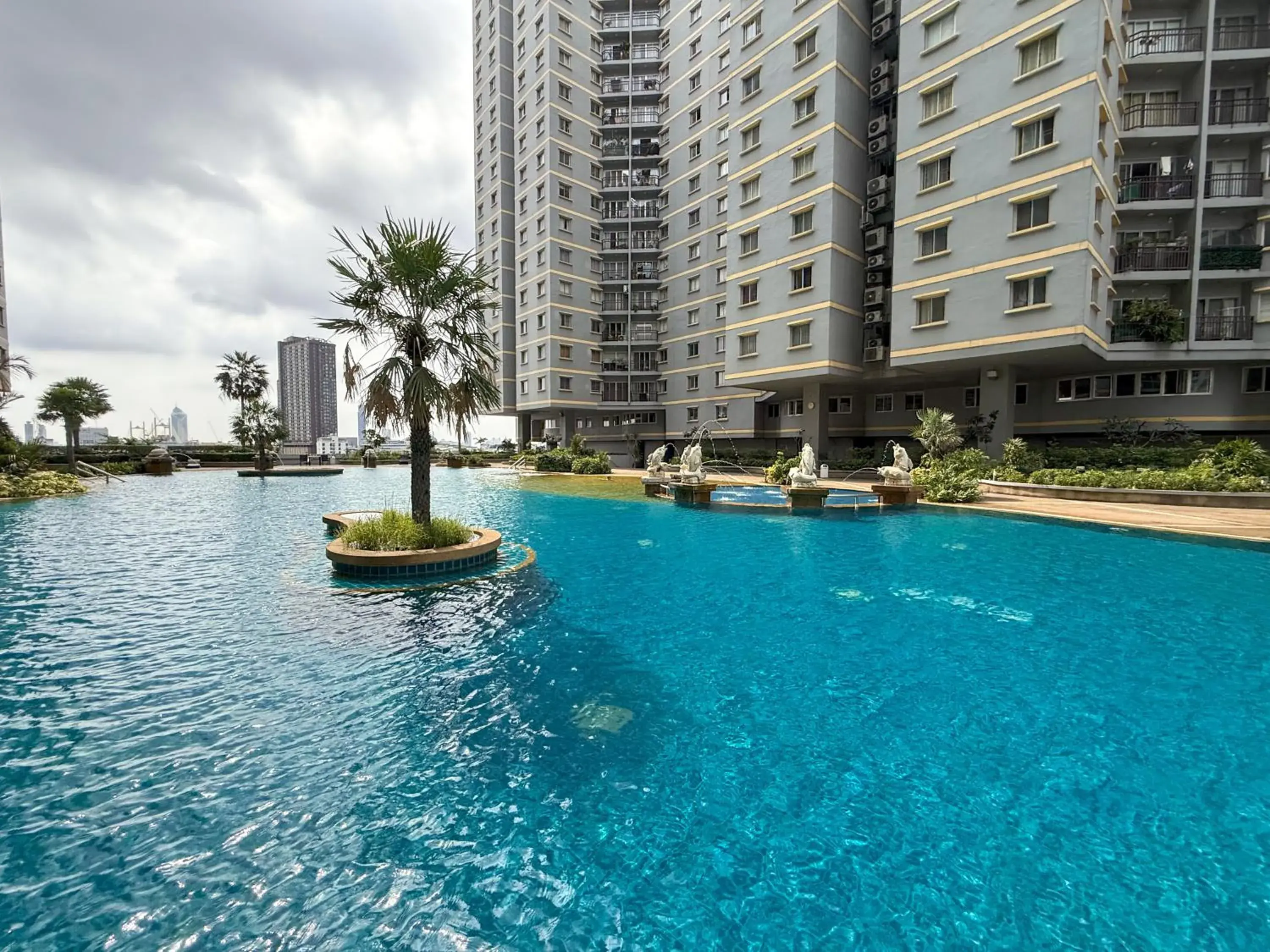 The Narathiwas Hotel & Residence Sathorn Bangkok The Narathiwas Hotel & Residence Sathorn Bangkok