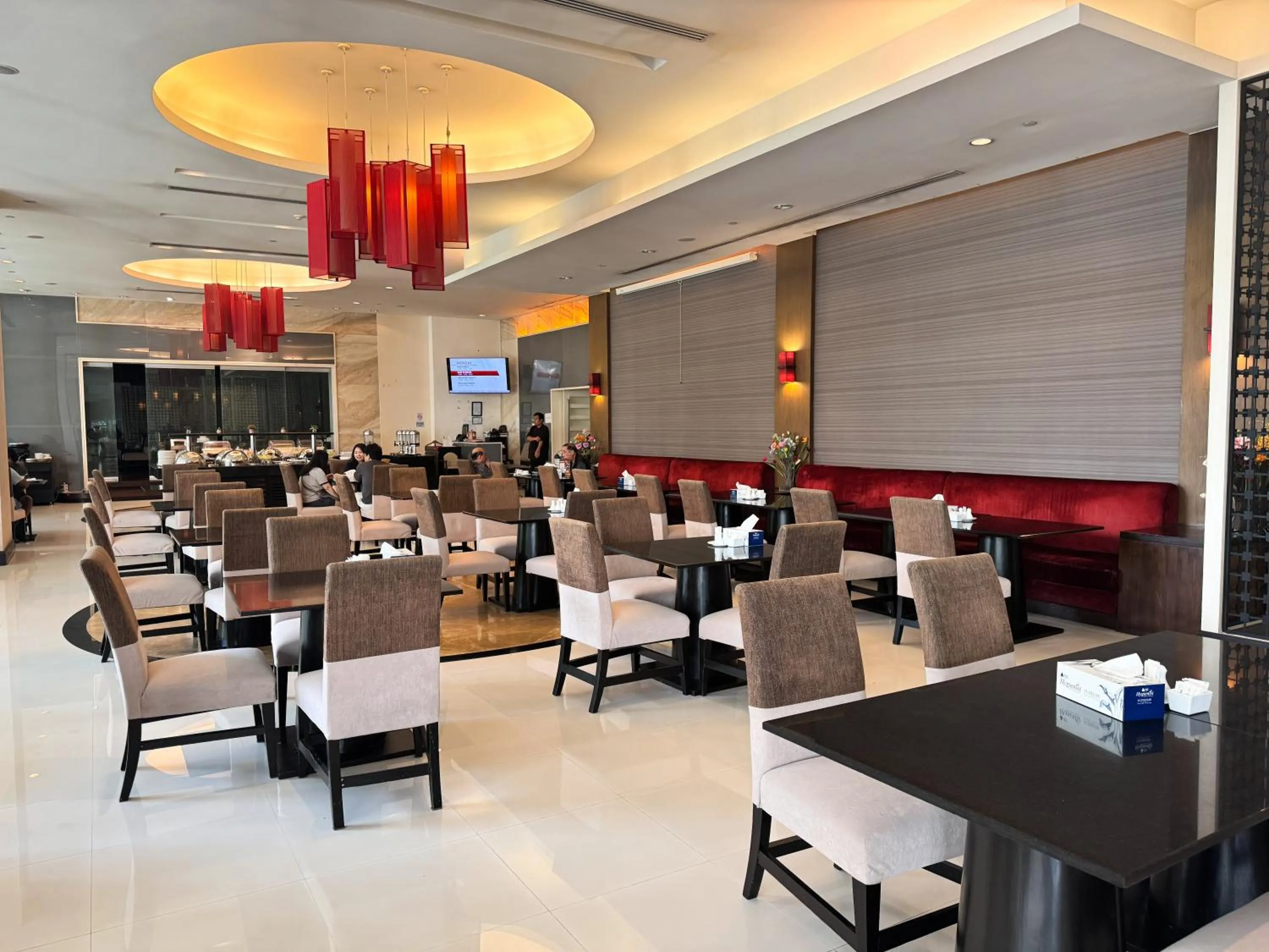 Restaurant/places to eat in The Narathiwas Hotel & Residence Sathorn Bangkok