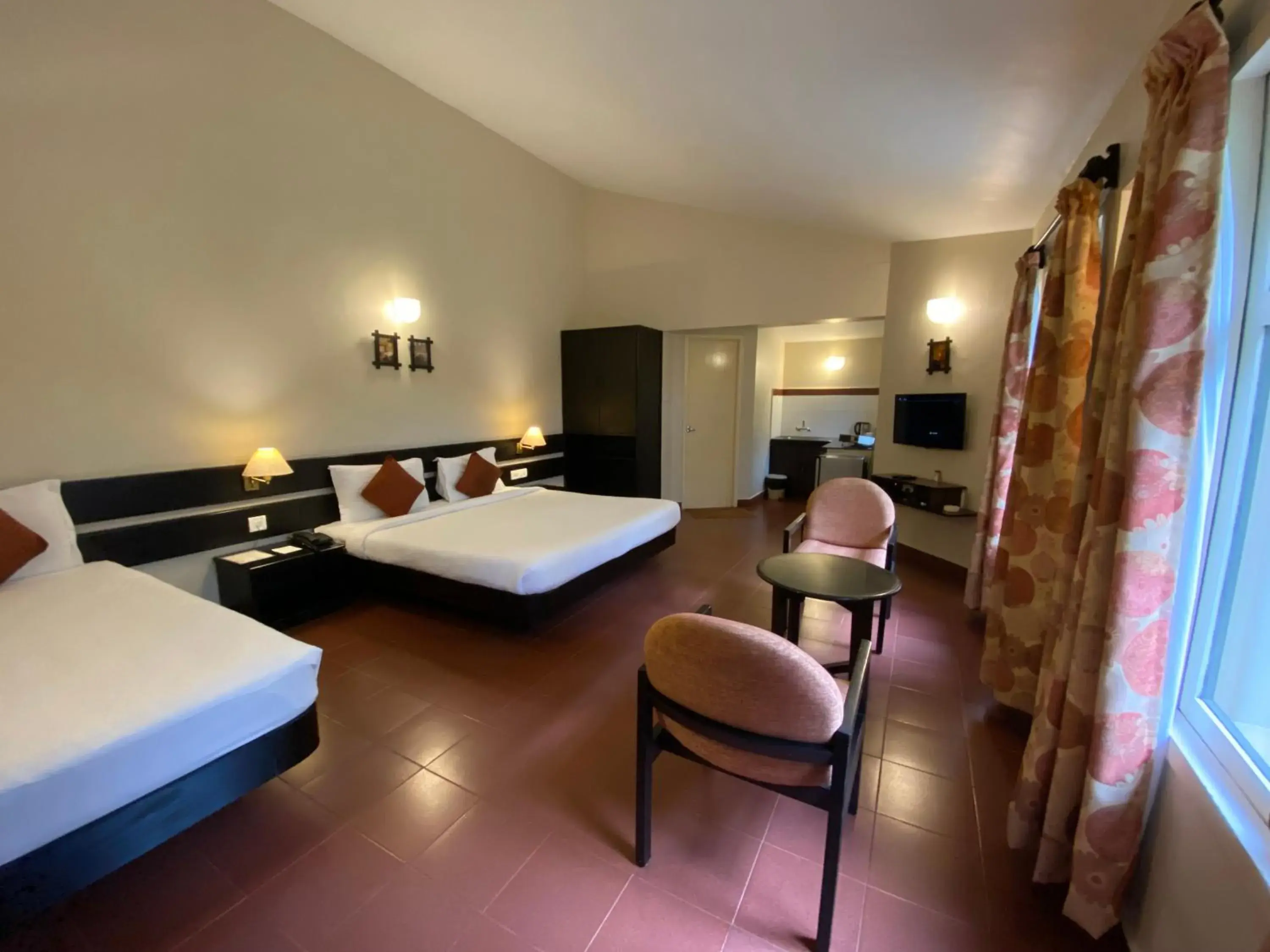 Bedroom, Bed in Mountain Retreat - A Hill Country Resort Bedroom, Bed in Mountain Retreat - A Hill Country Resort