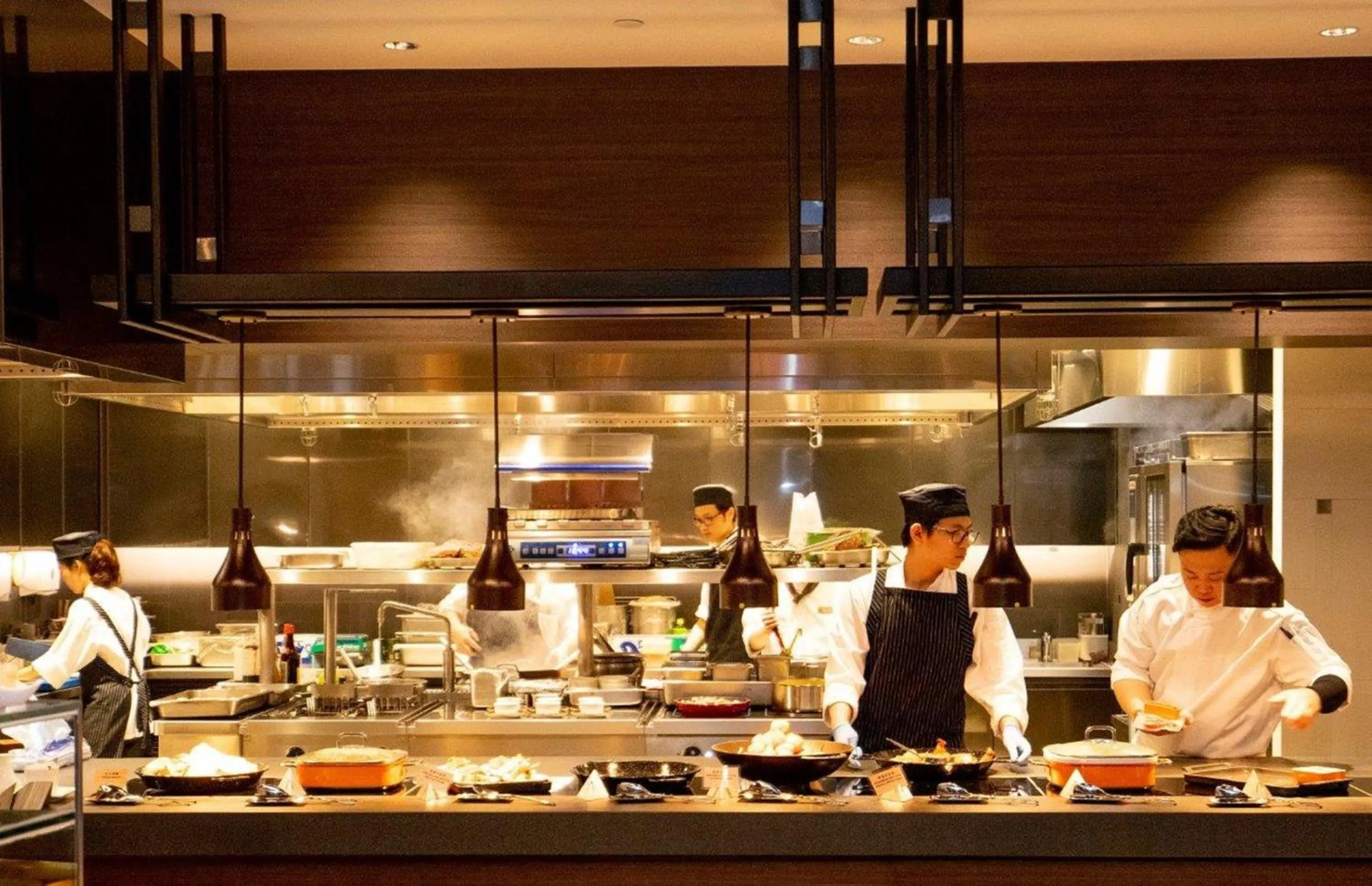 Restaurant/places to eat in The Salisbury - YMCA of Hong Kong