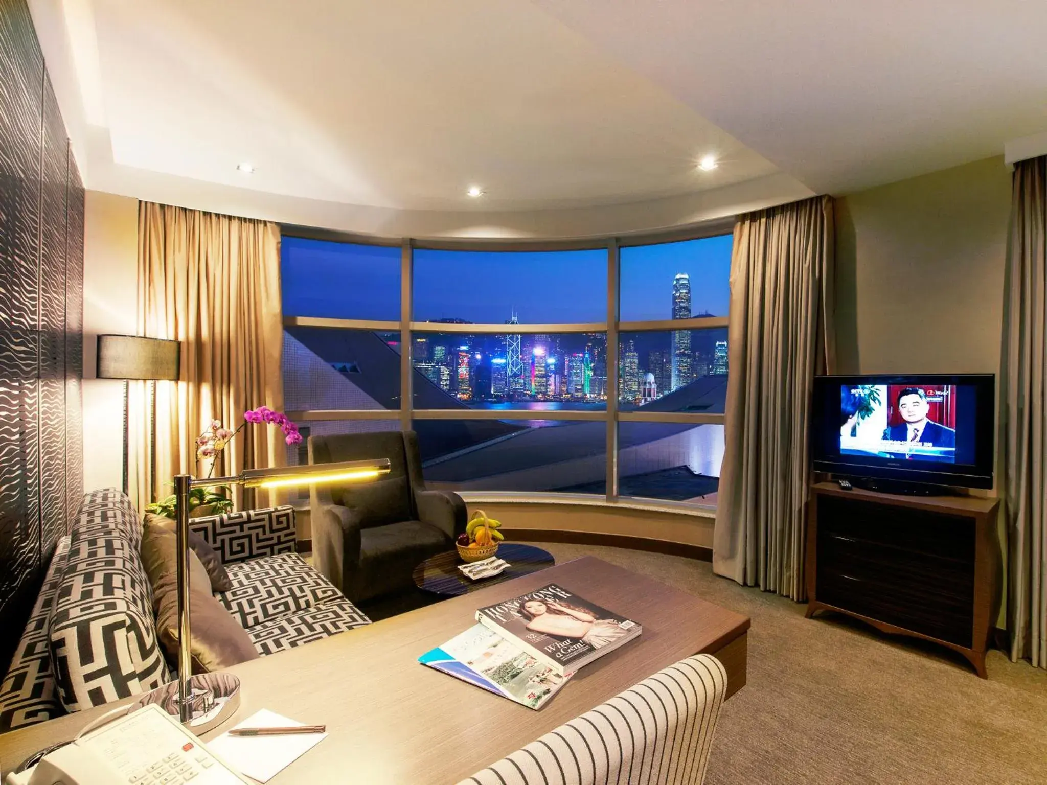 Living room in The Salisbury - YMCA of Hong Kong Living room in The Salisbury - YMCA of Hong Kong