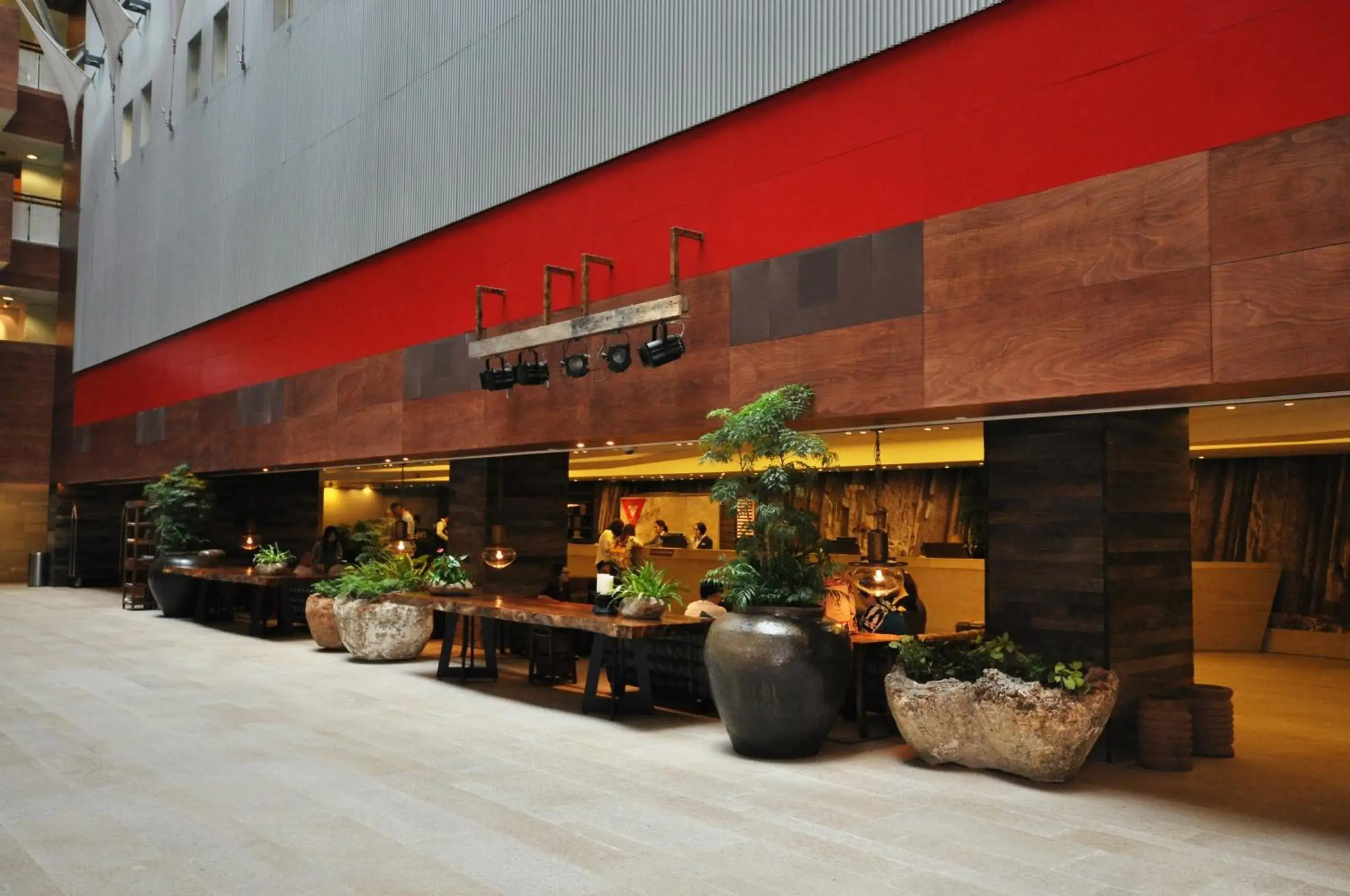 Lobby or reception in The Salisbury - YMCA of Hong Kong Lobby or reception in The Salisbury - YMCA of Hong Kong