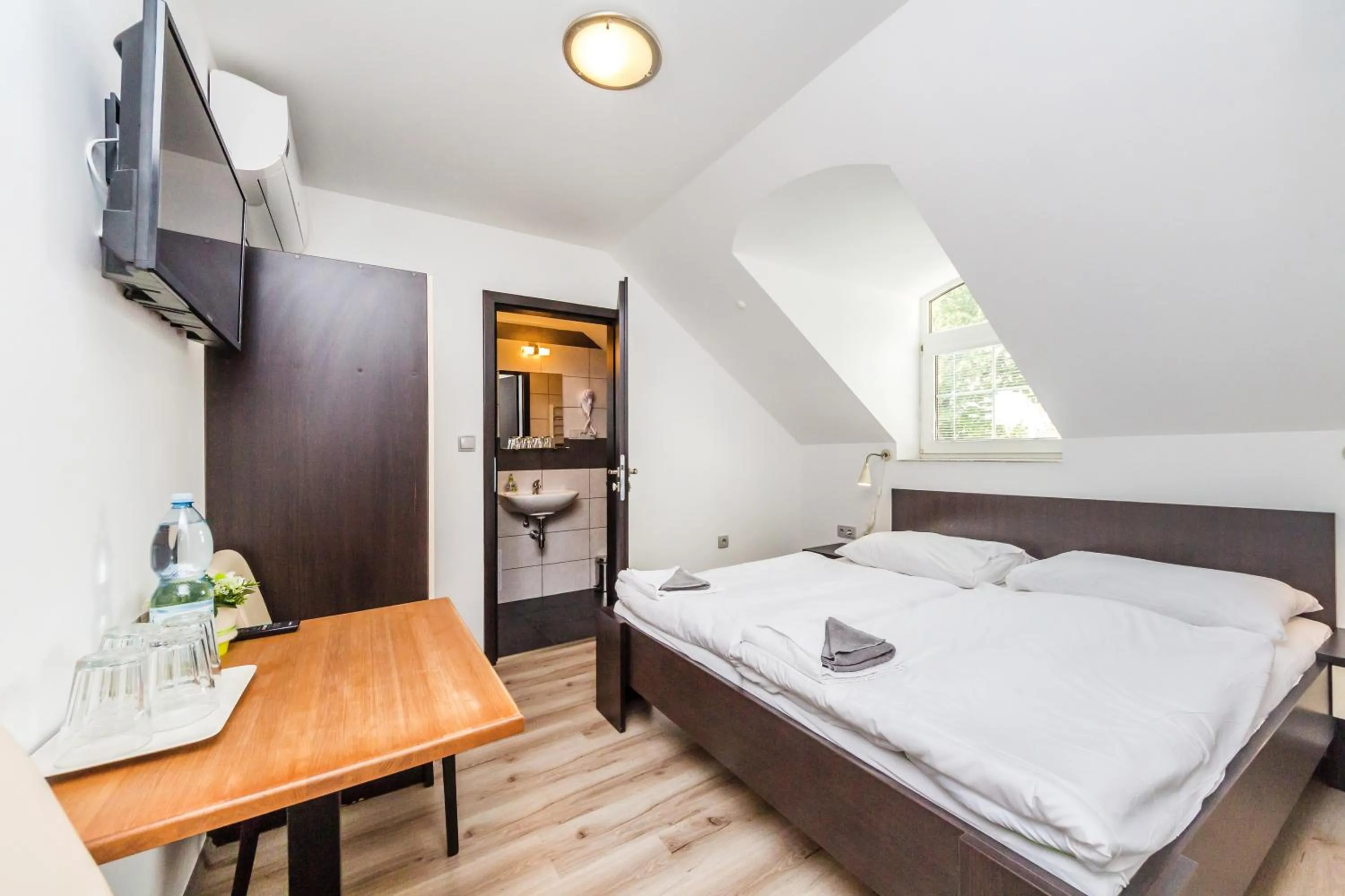 Bed in Nová Hospoda - Hotel & Restaurant