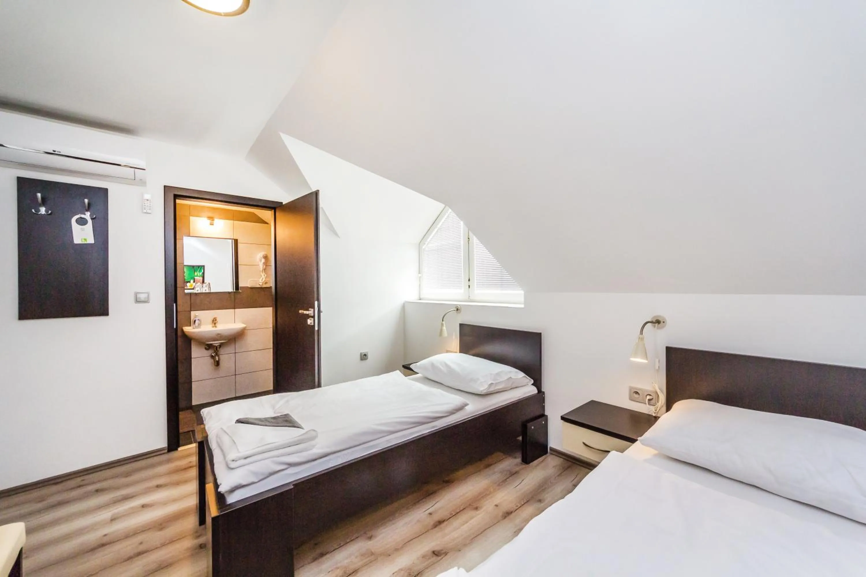 Bed in Nová Hospoda - Hotel & Restaurant