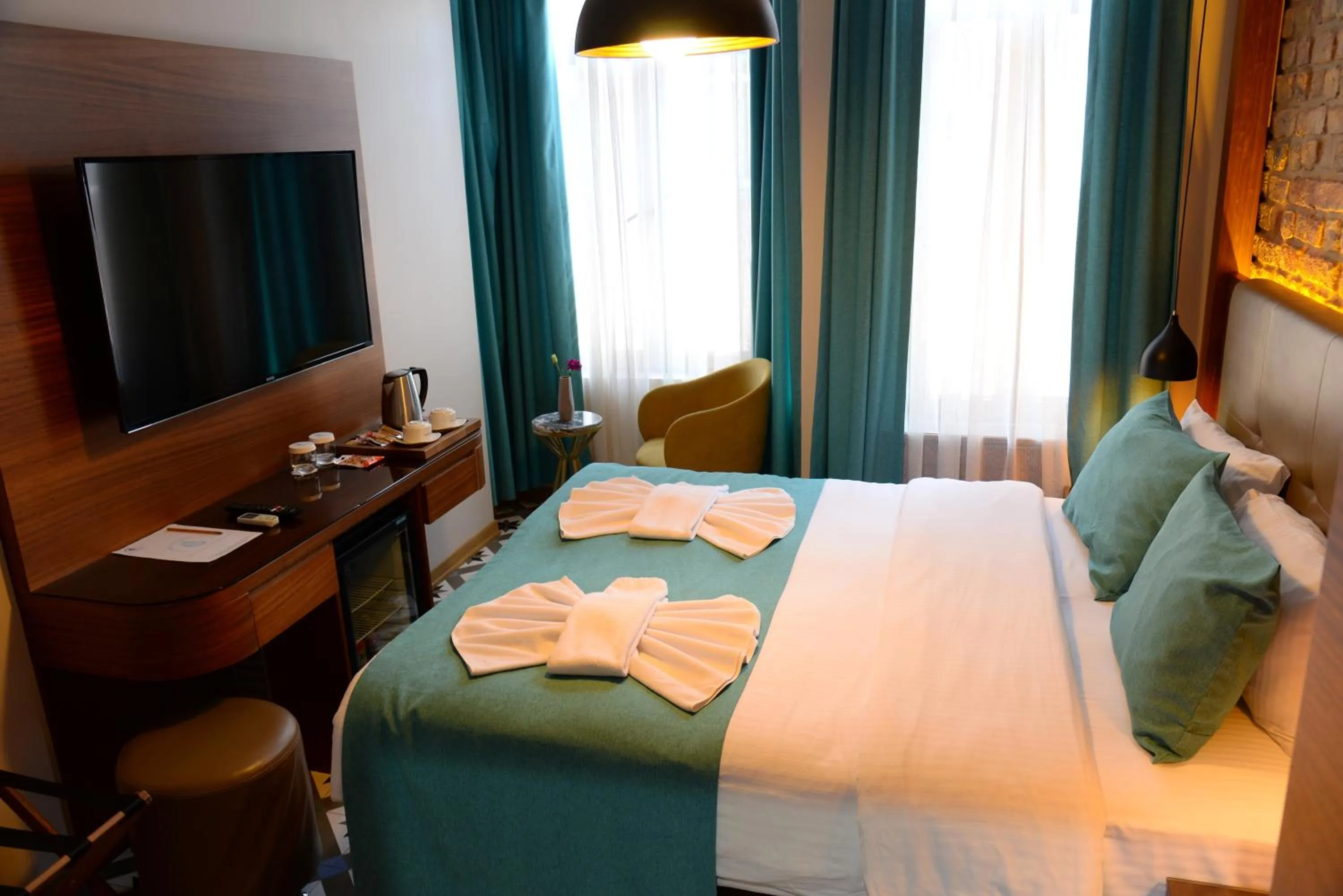 Bed in Pera Luna Residence