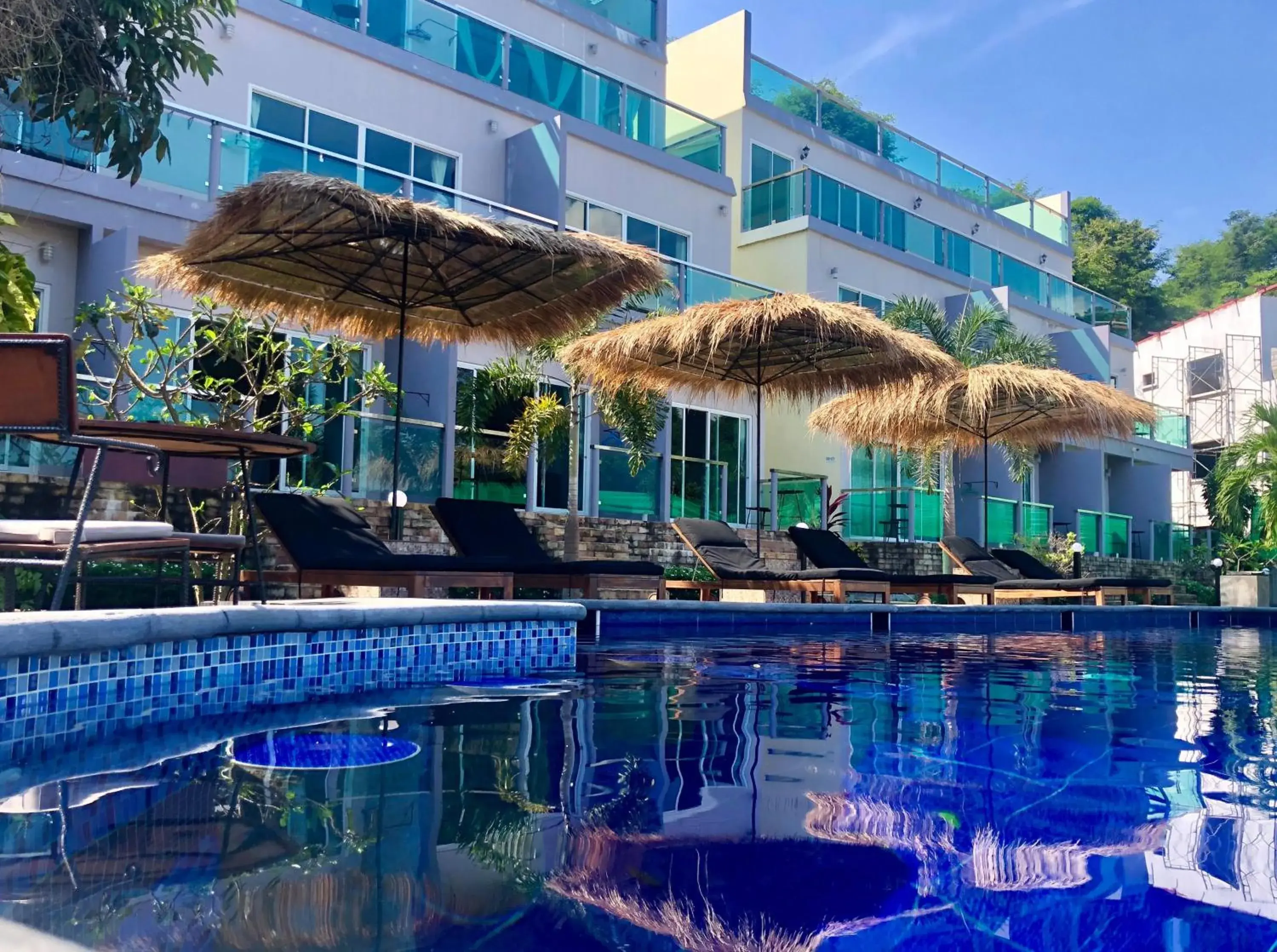 Property building in Pandora Property building in Pandora