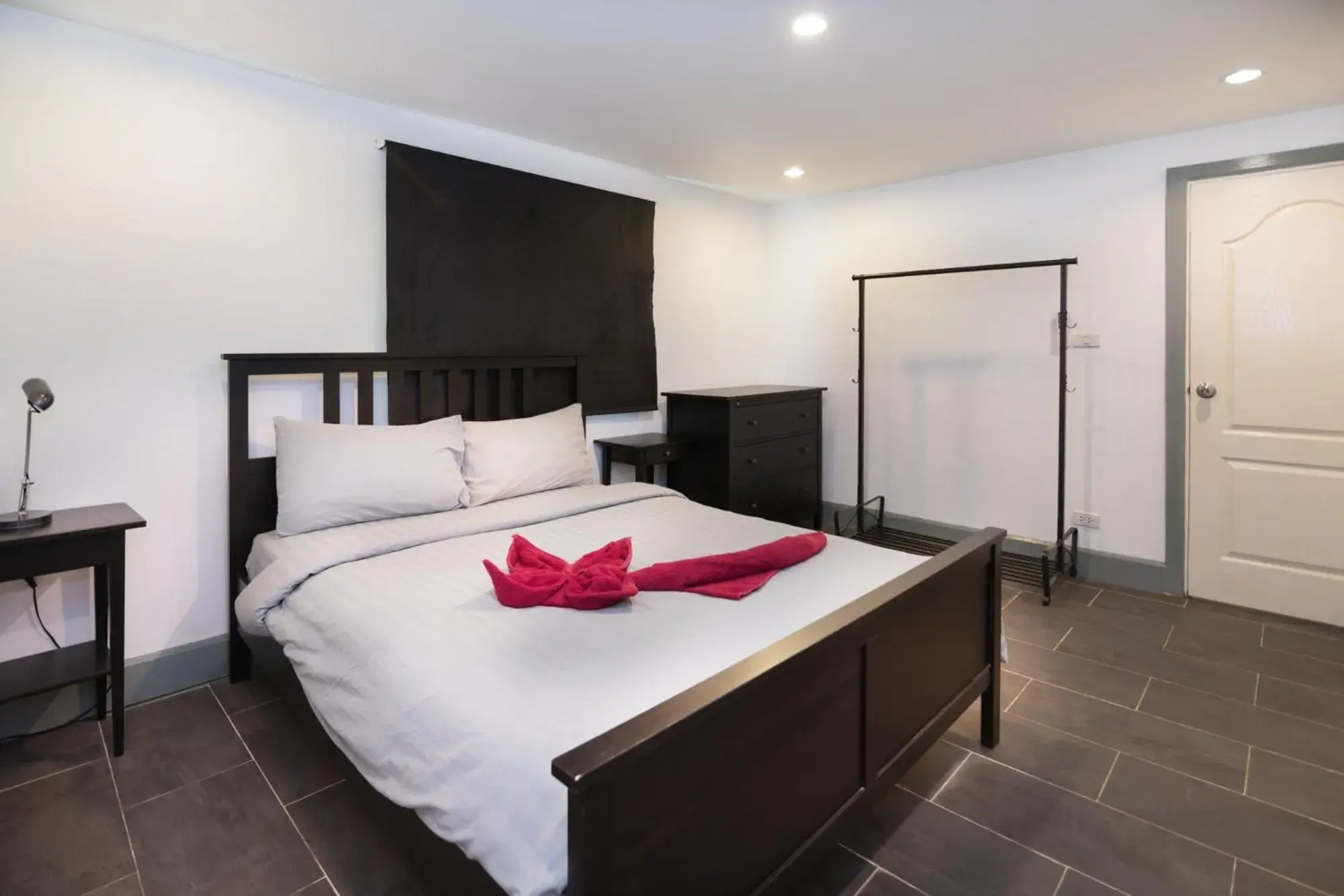 Bedroom, Bed in Pandora Bedroom, Bed in Pandora