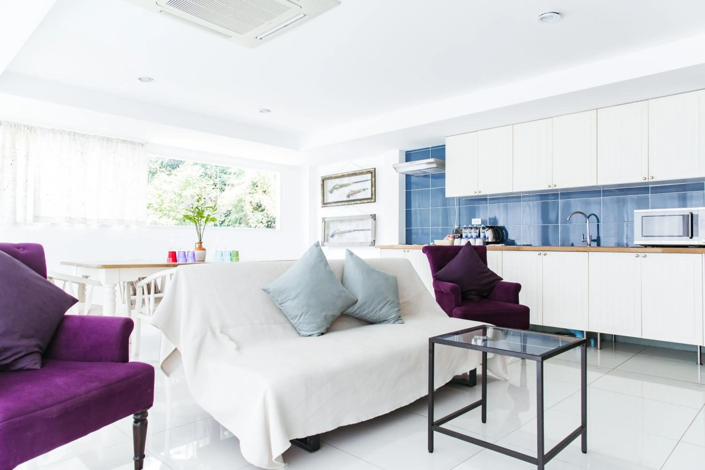 Seating area in Pandora