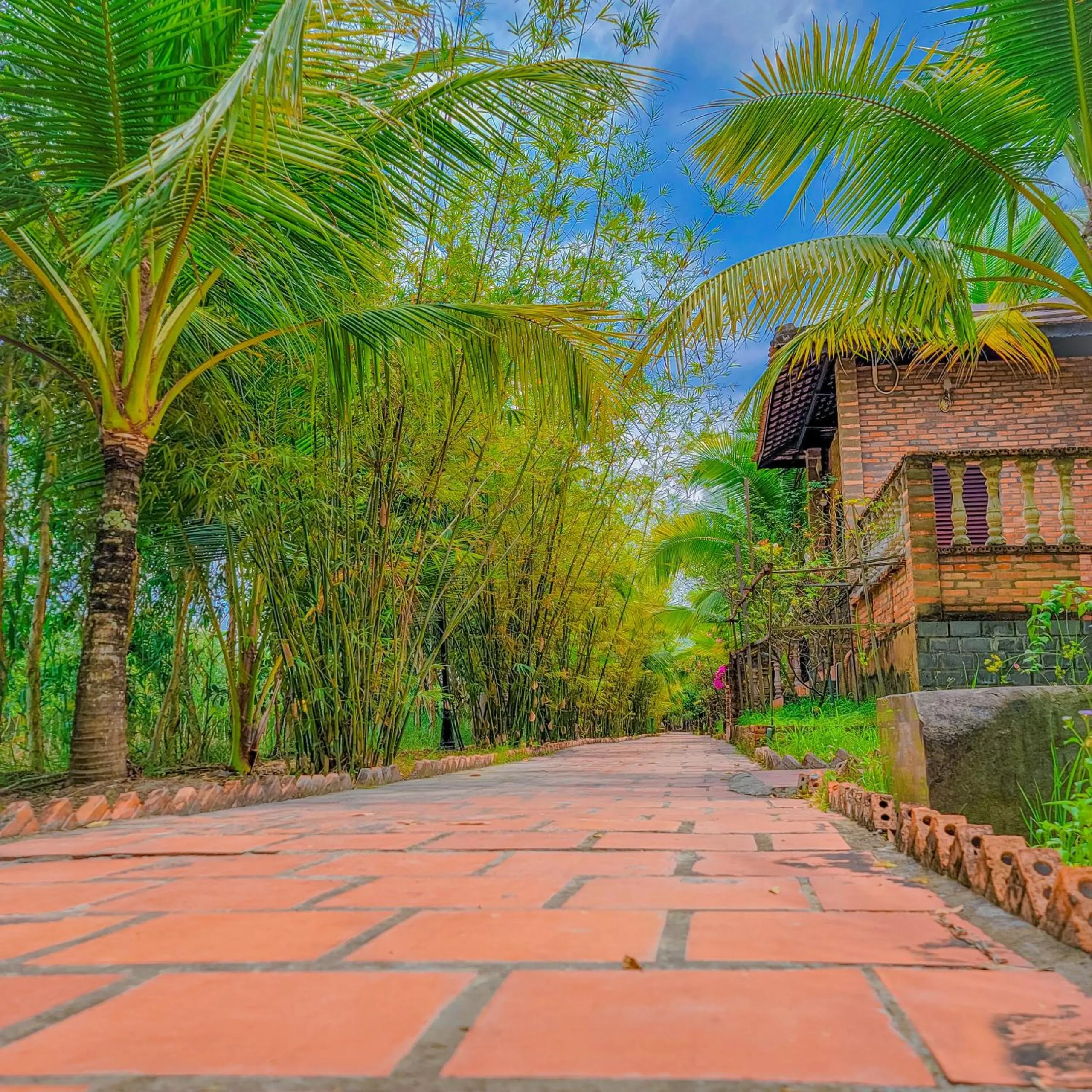 Spring in CASA ECO Mekong Resort