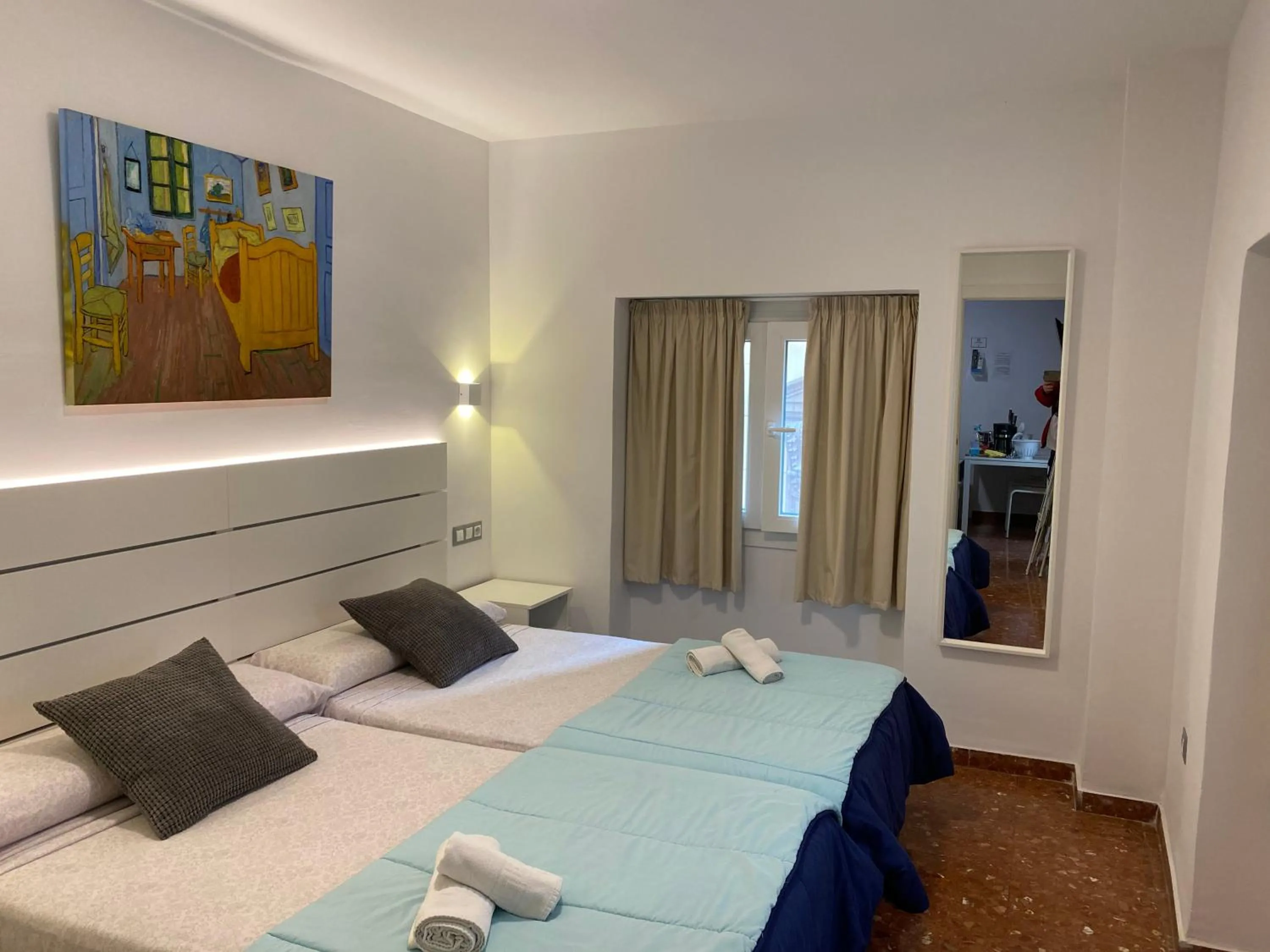 Bedroom, Bed in Marqués de Guadiaro 1 Apartamentos
