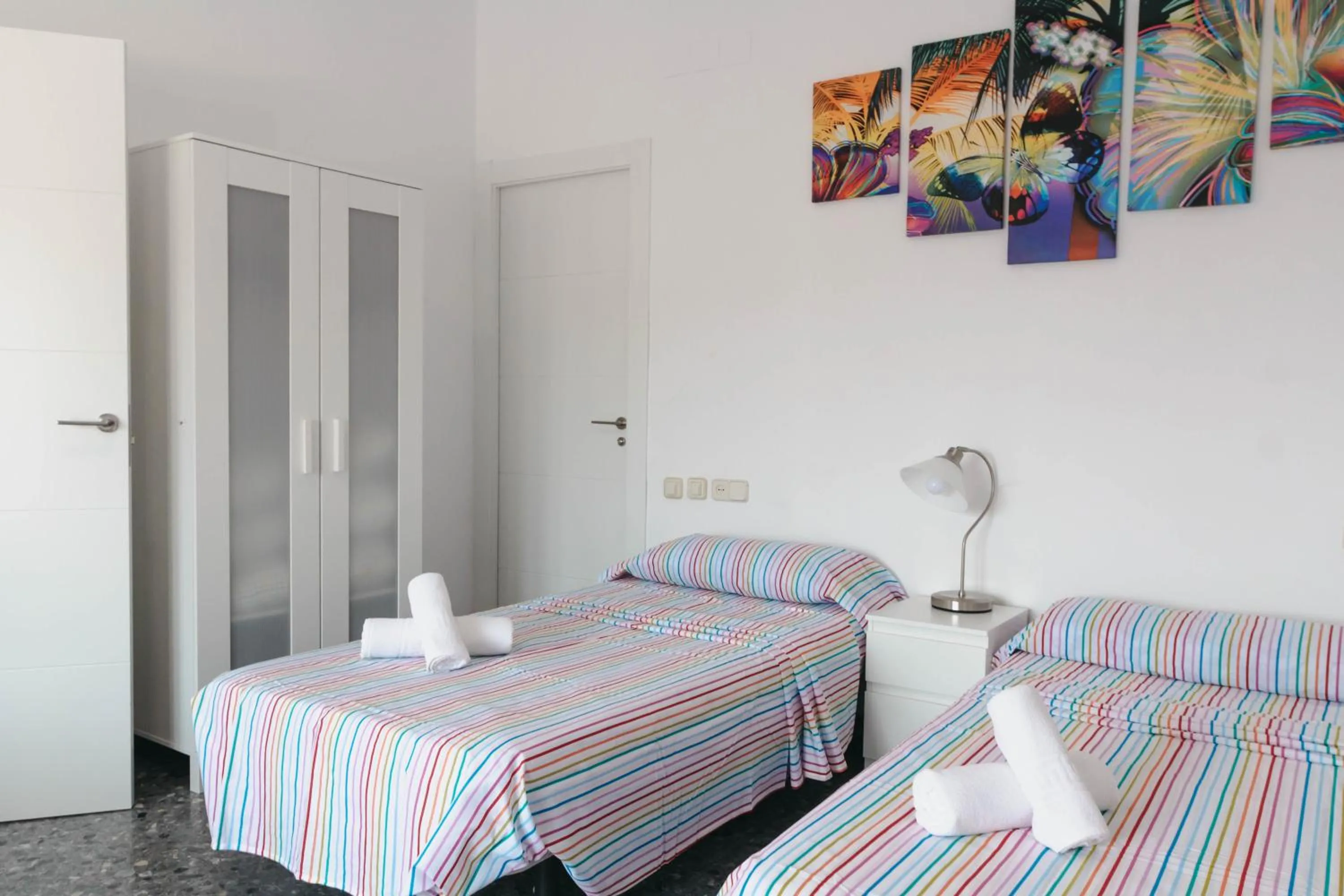 Bedroom, Bed in Marqués de Guadiaro 1 Apartamentos