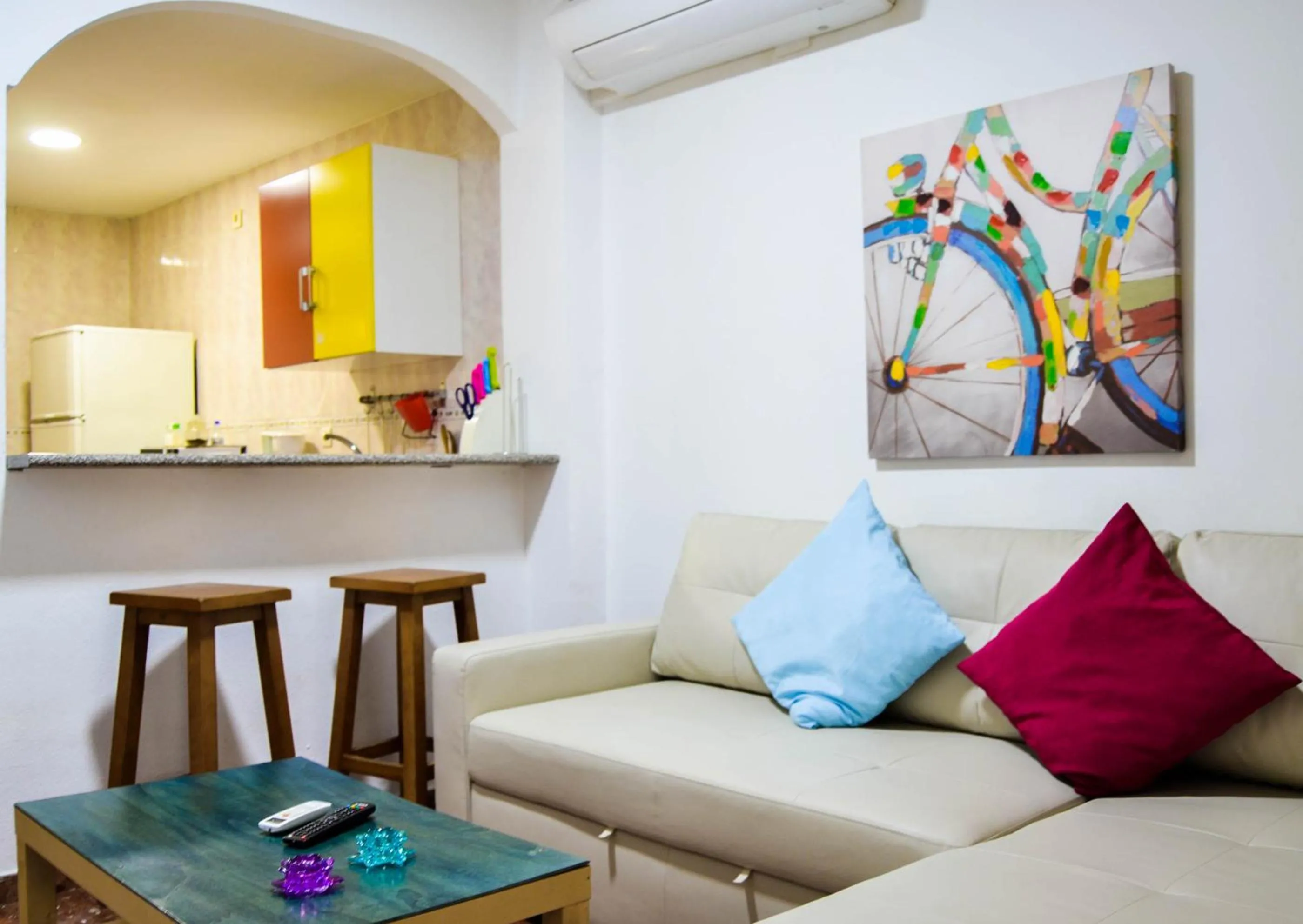 Living room in Marqués de Guadiaro 1 Apartamentos