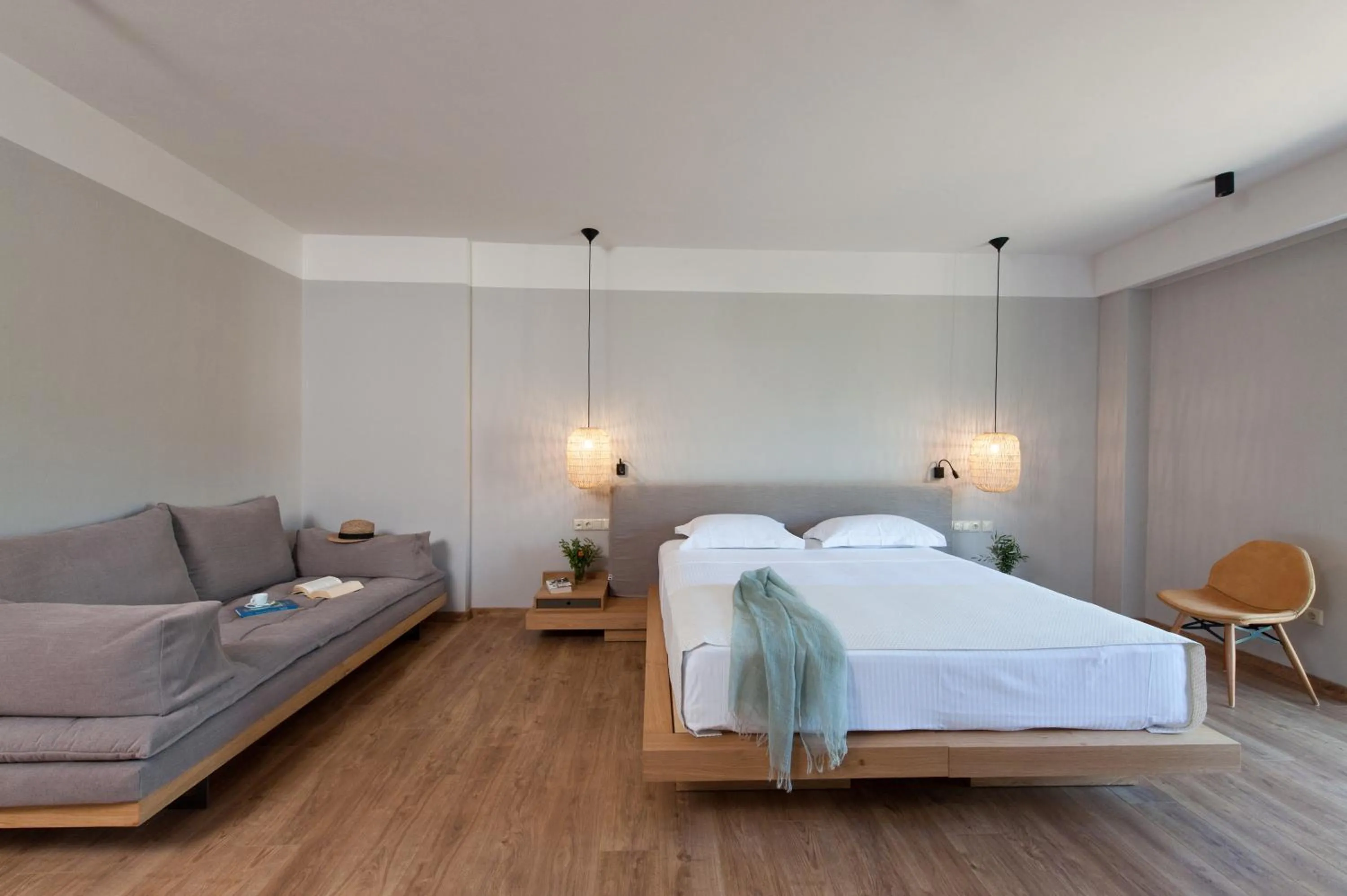 Bedroom, Bed in Diapori Suites Hotel
