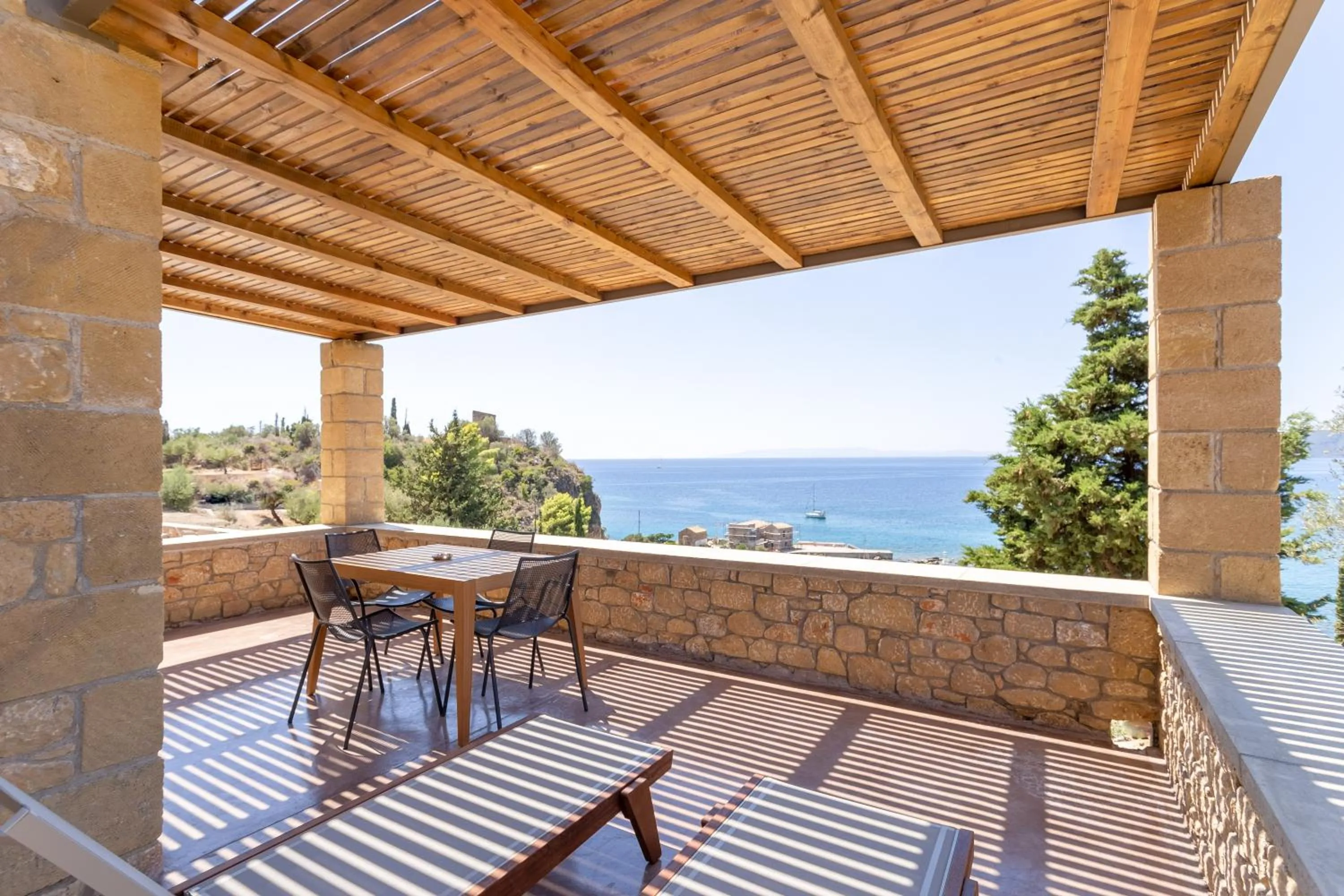 Balcony/Terrace in Diapori Suites Hotel
