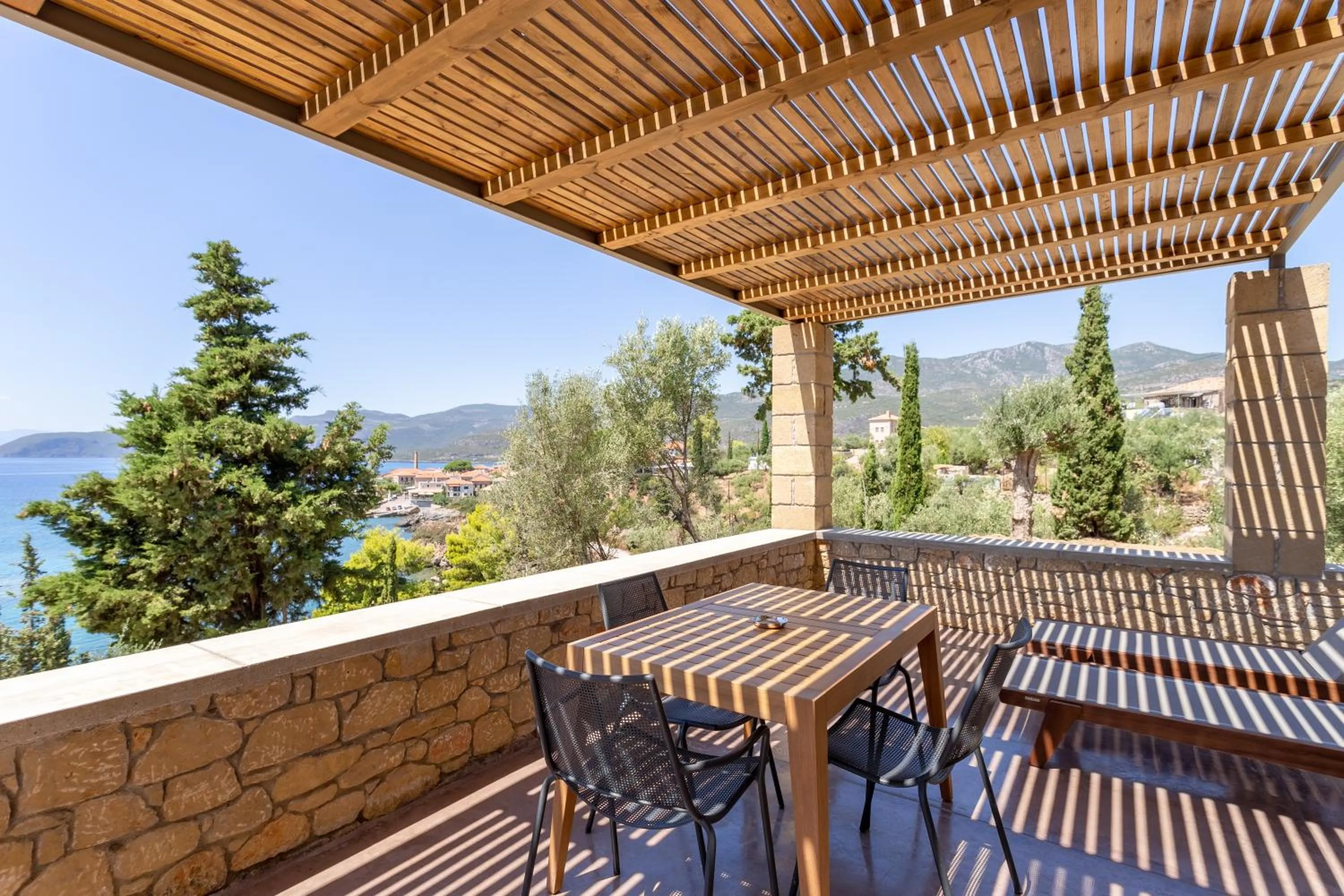 Patio in Diapori Suites Hotel