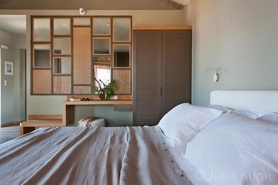 Bed in Diapori Suites Hotel