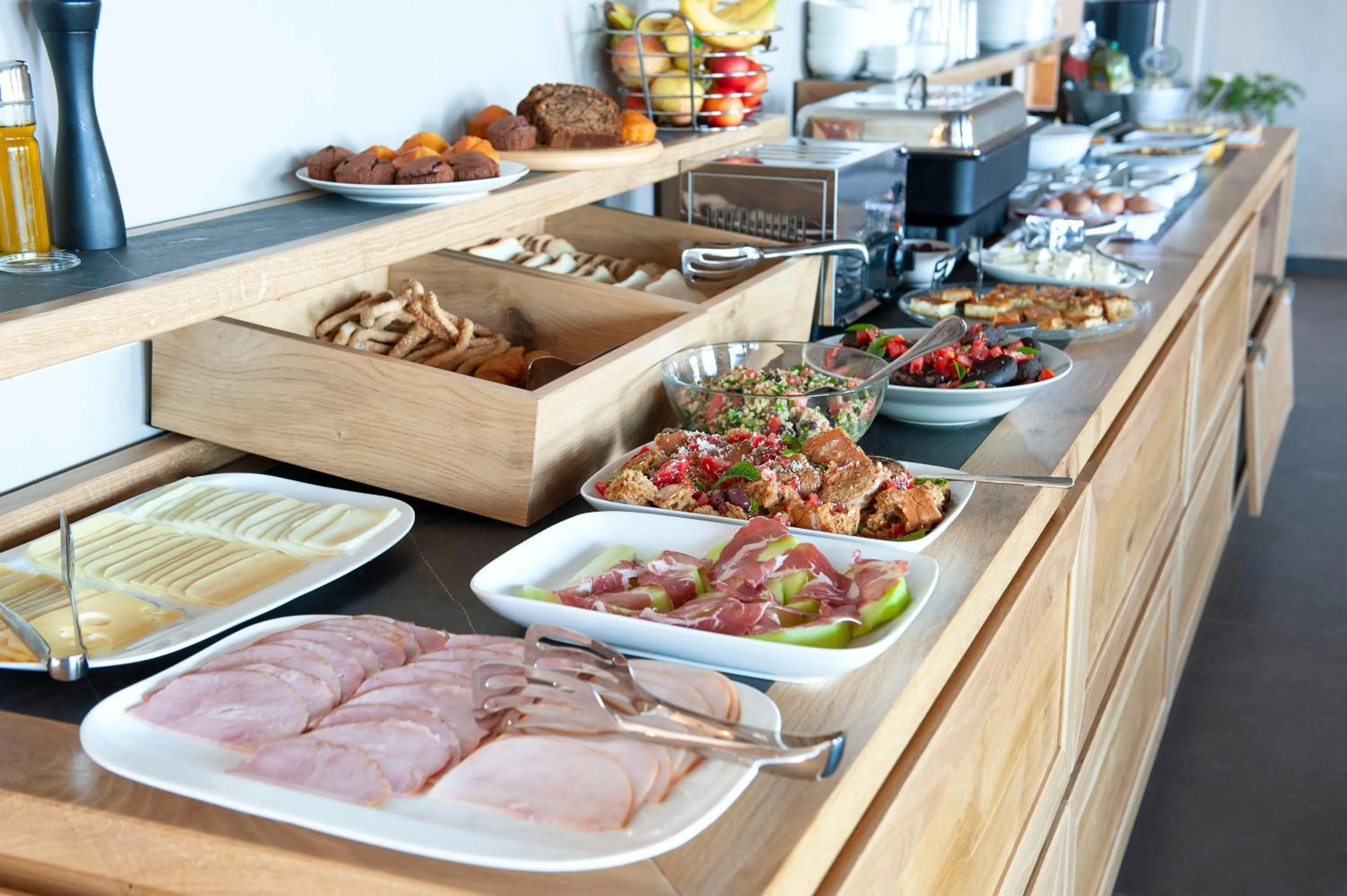Buffet breakfast in Diapori Suites Hotel